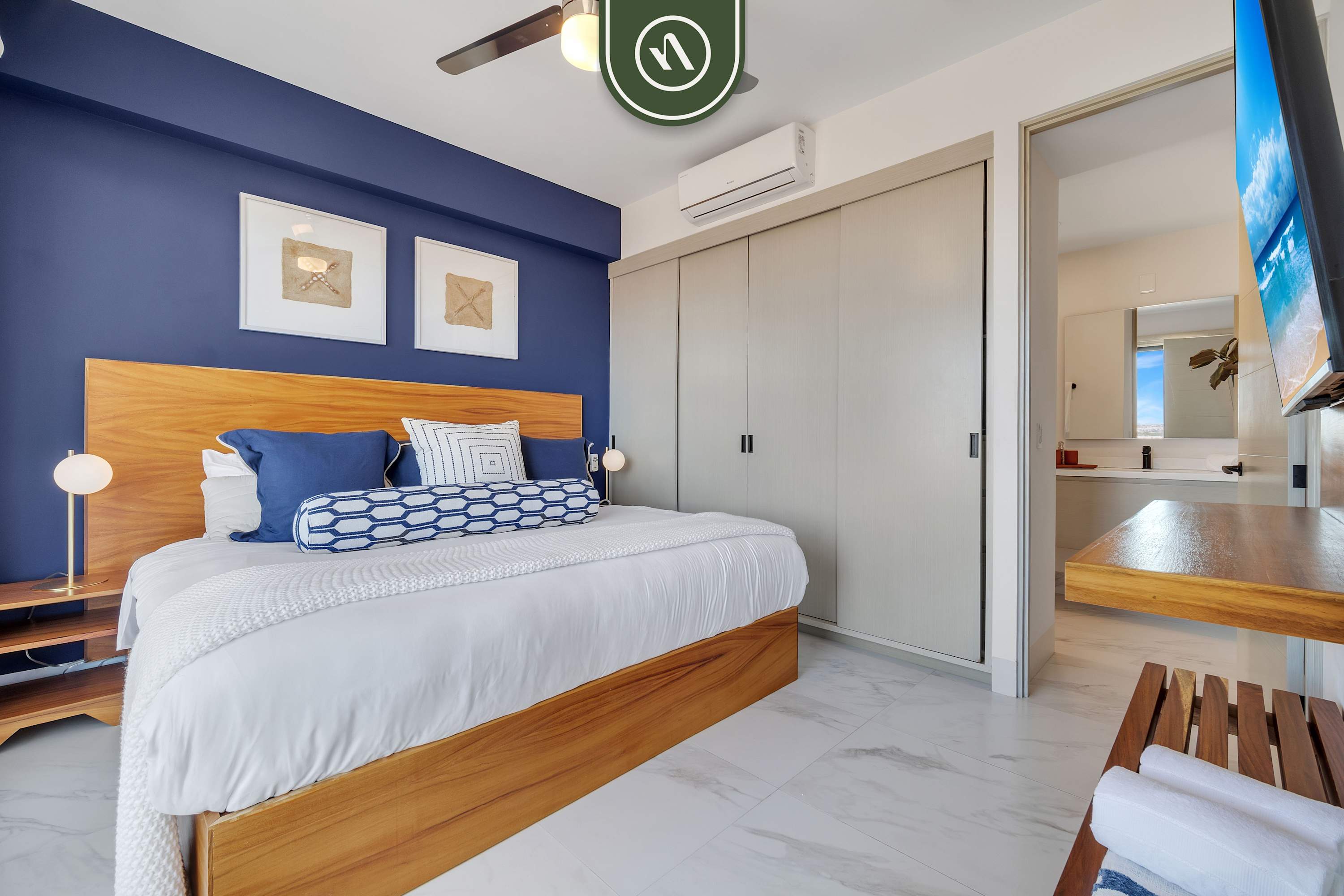 New Condo Right Next to the Beach - Pool