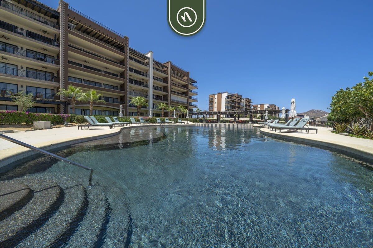 Luxury House with Ocean View