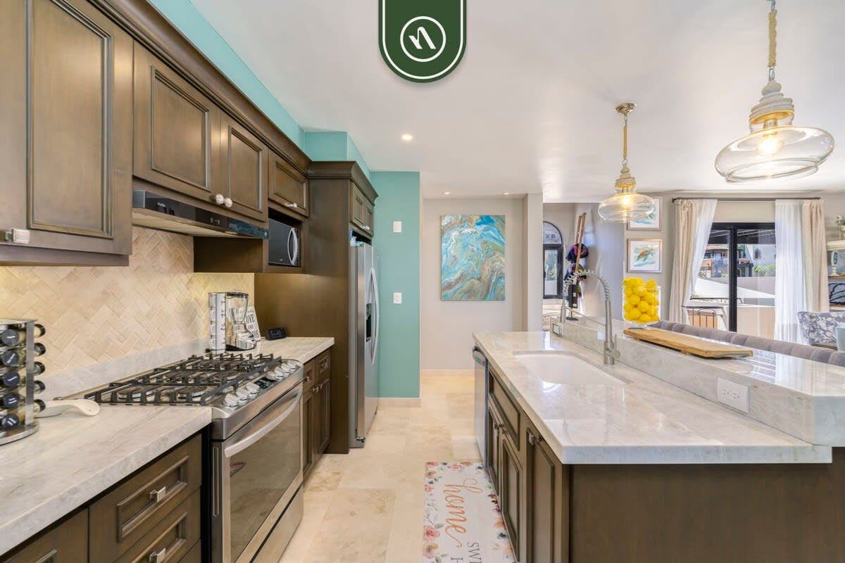 Luxury House with Ocean View