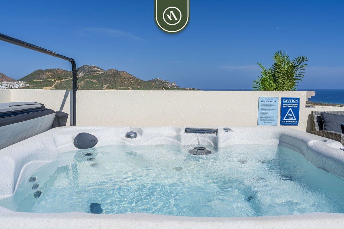 Luxury House with Ocean View