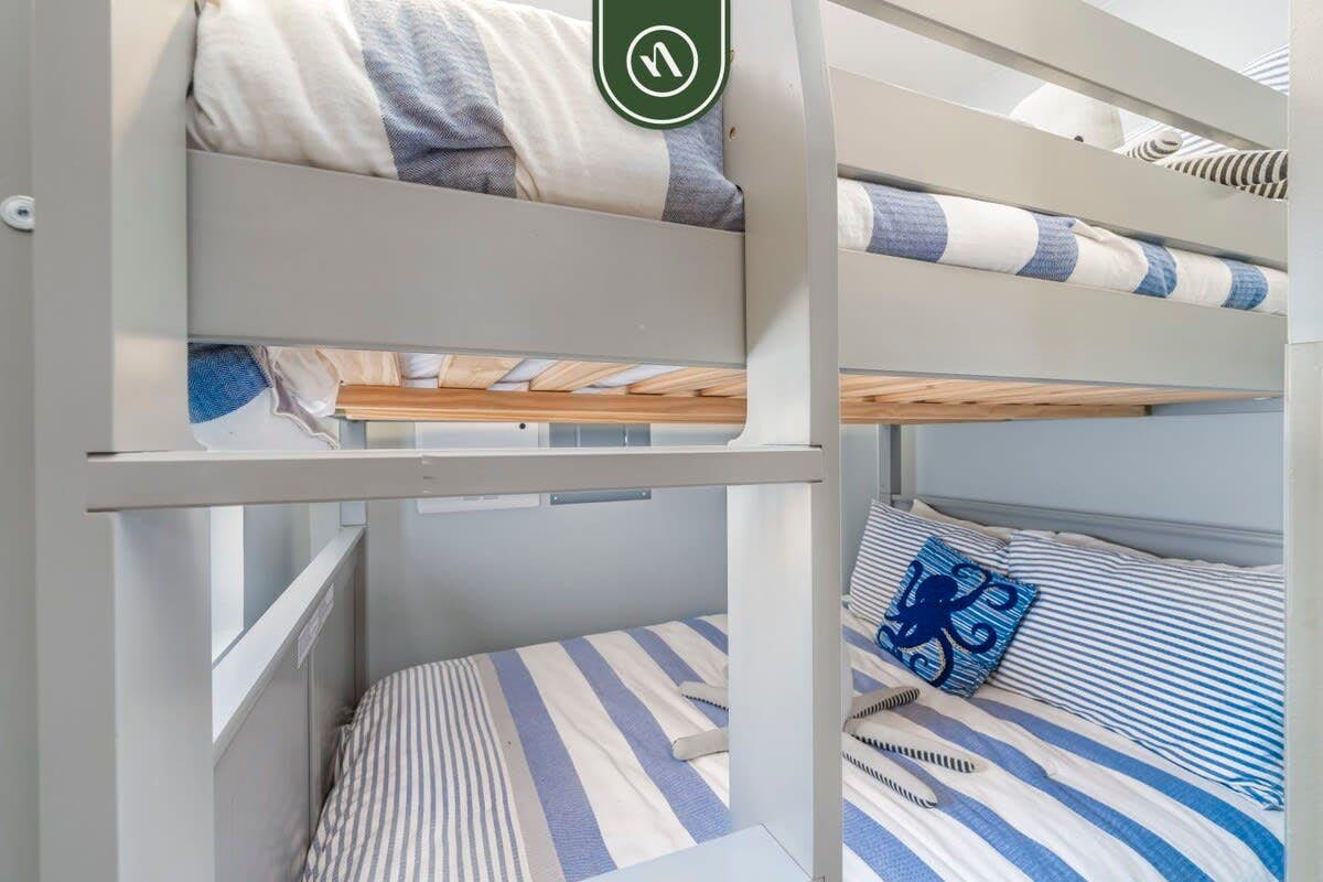 Luxury House with Ocean View