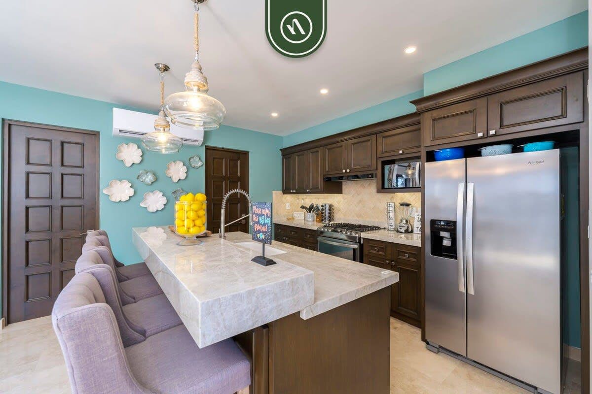 Luxury House with Ocean View