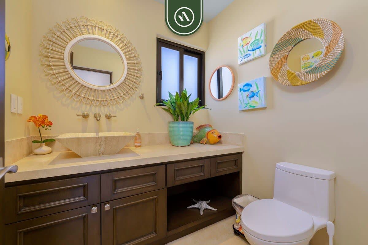 Luxury House with Ocean View