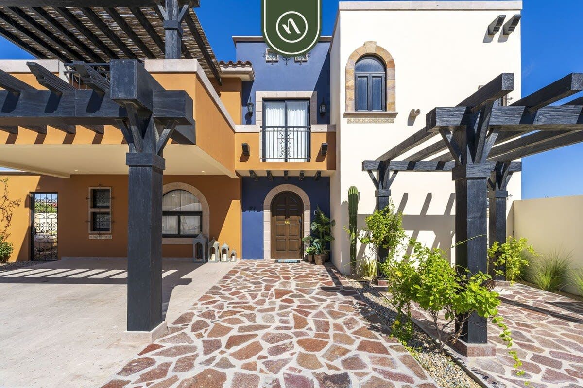 Luxury House with Ocean View