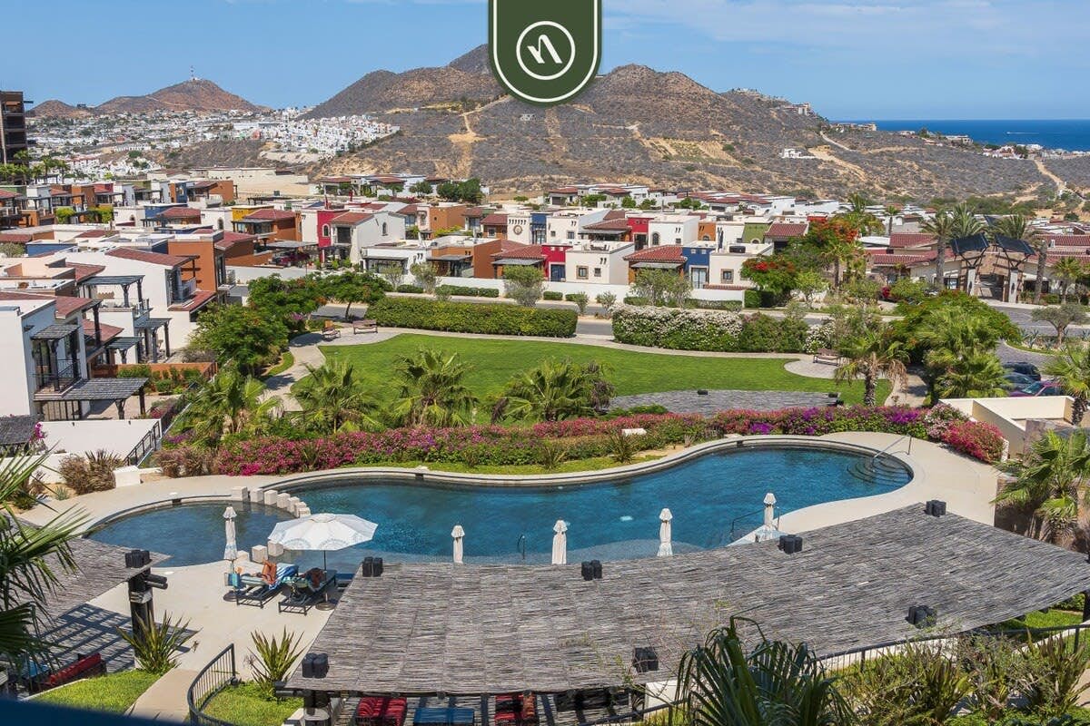 Luxury House with Ocean View