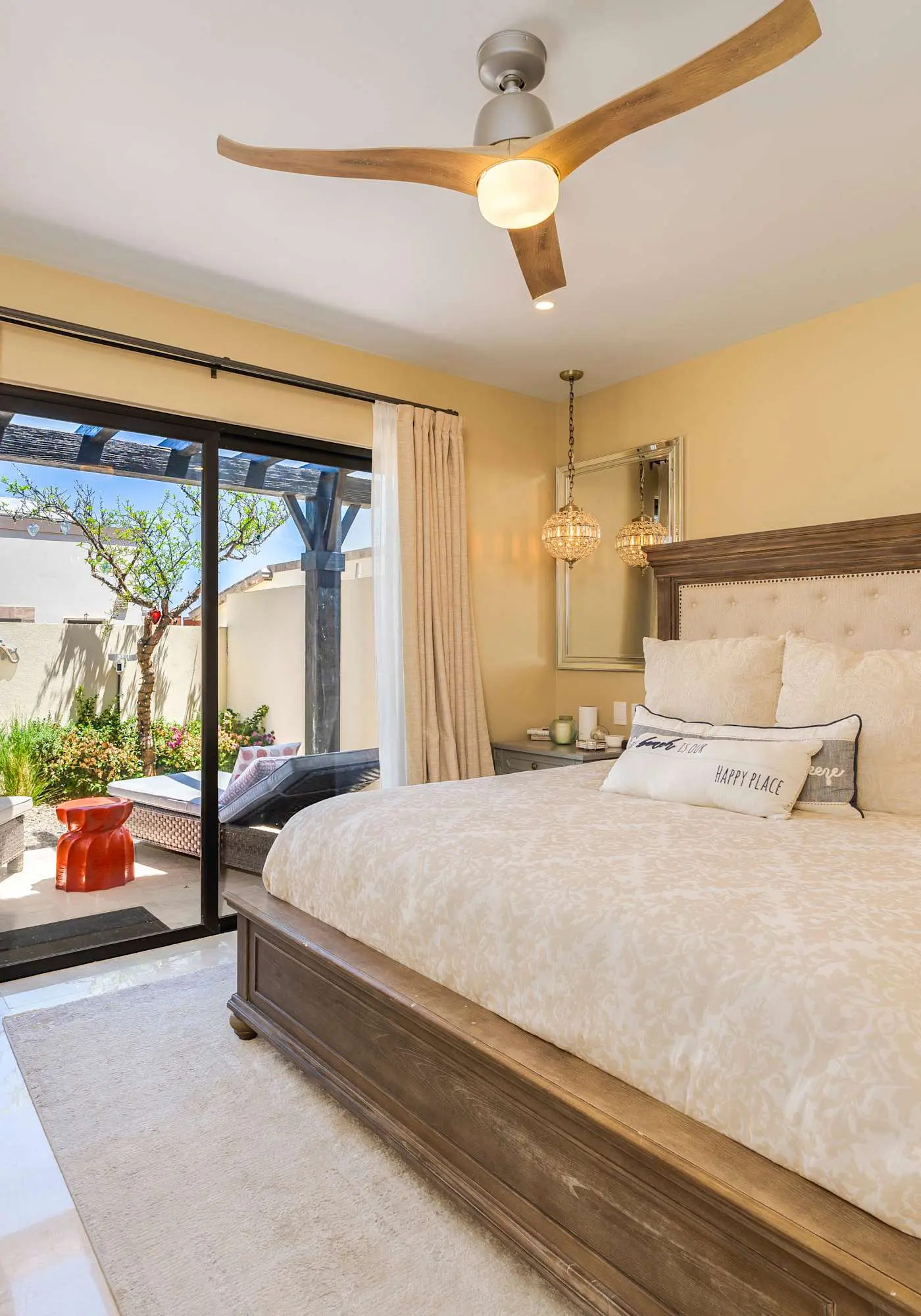 Luxury House. Ocean View Roof Top. Private jacuzzi
