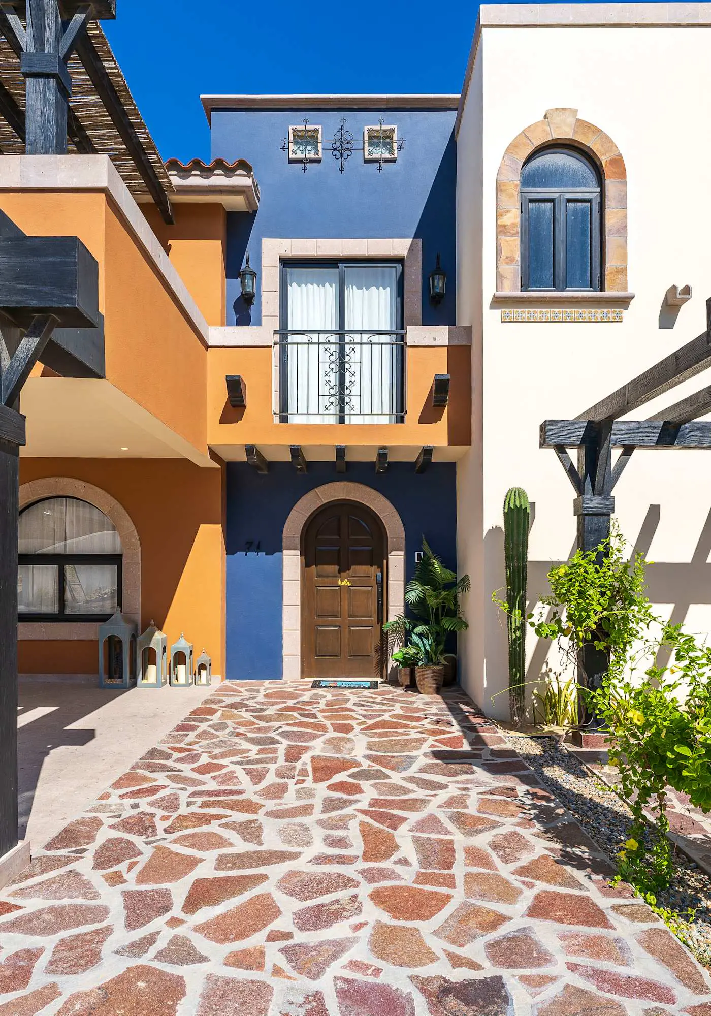 Luxury House. Ocean View Roof Top. Private jacuzzi