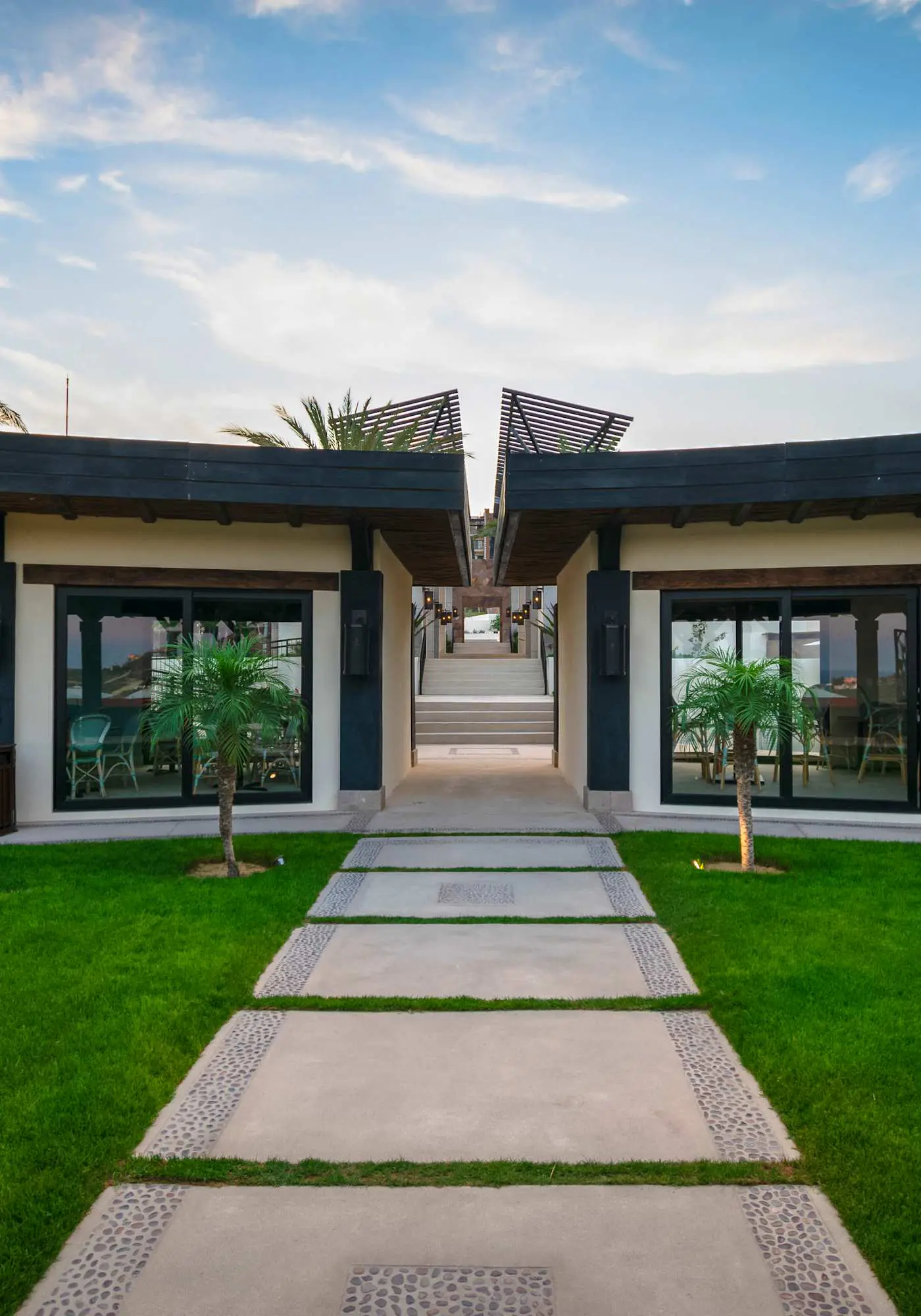 Luxury House. Ocean View Roof Top. Private jacuzzi