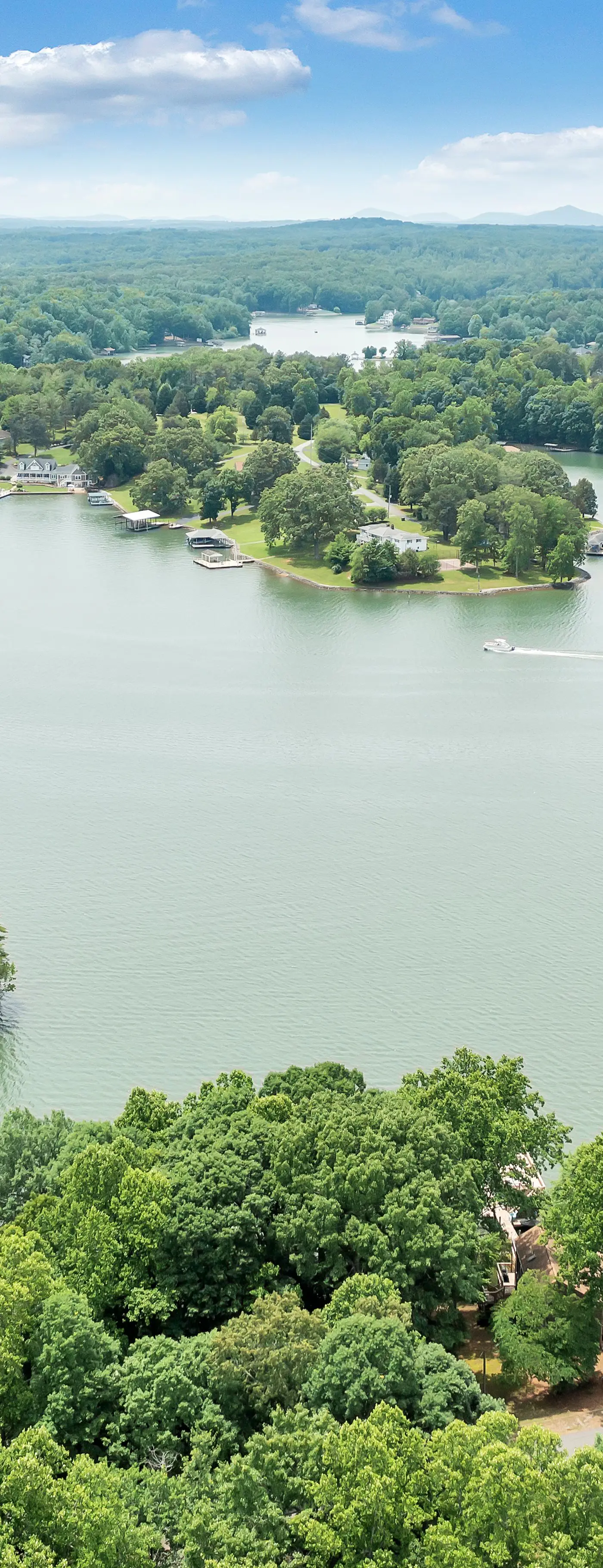 LAKE Sundance