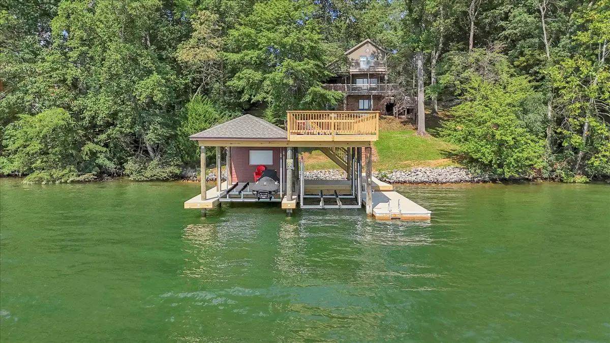 LAKE Sundance
