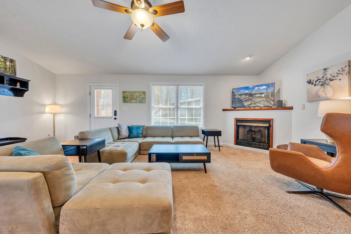 Whisper Haven - Private dock & Pet friendly