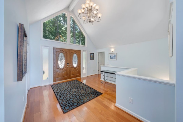 Pappy's Place - Lakefront home with private dock