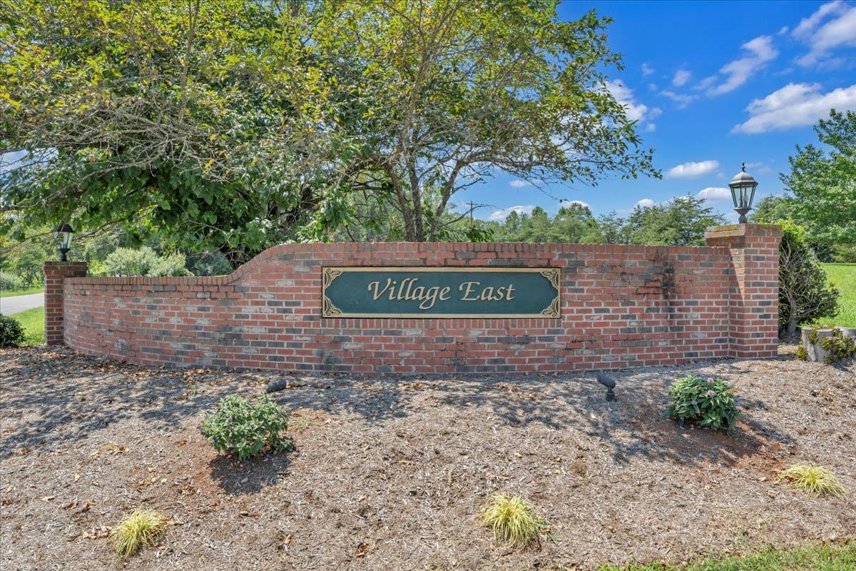 Lakeview Village East