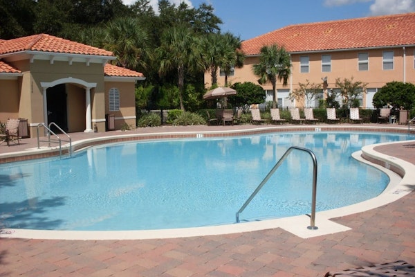 Townhouse w/ Hot Tub Near Disney | Sleeps 12
