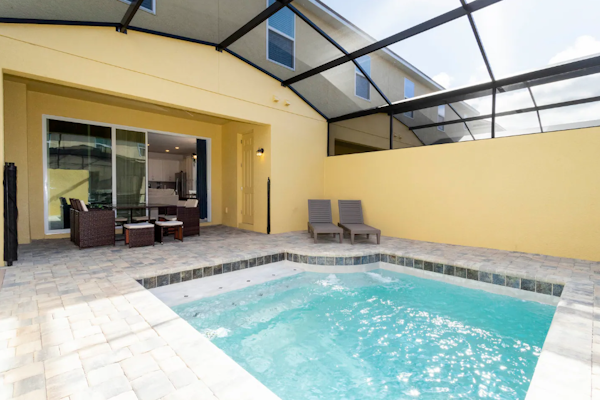 Comfy Vacation Home @Solara!