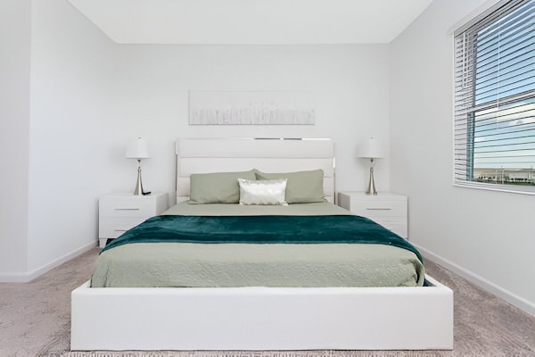 Modern stay w full resort-access near Disney