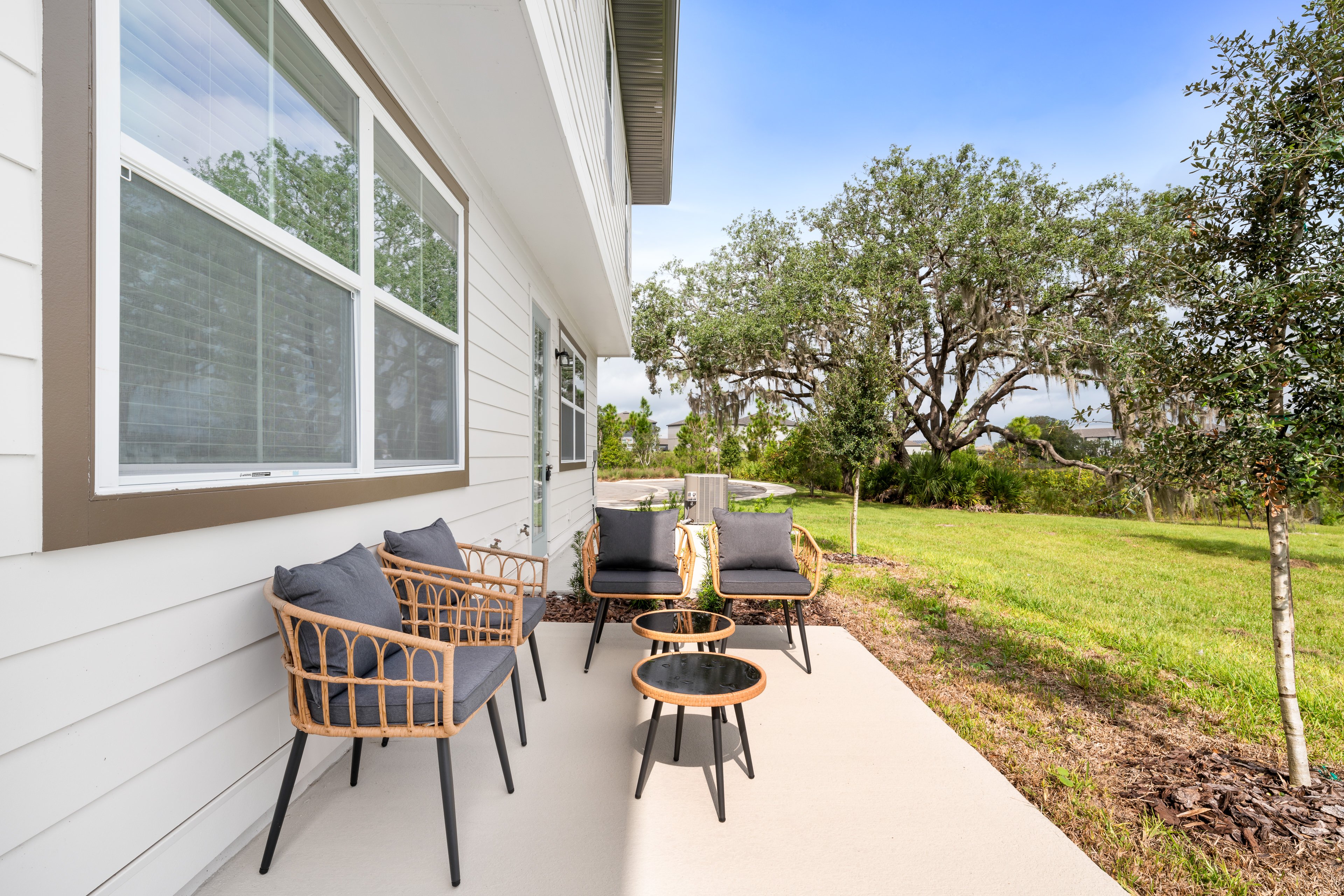 Lake View Villa |Sleeps 8!