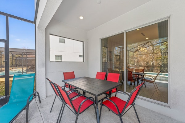 Huge Family Home! Sleeps 26!