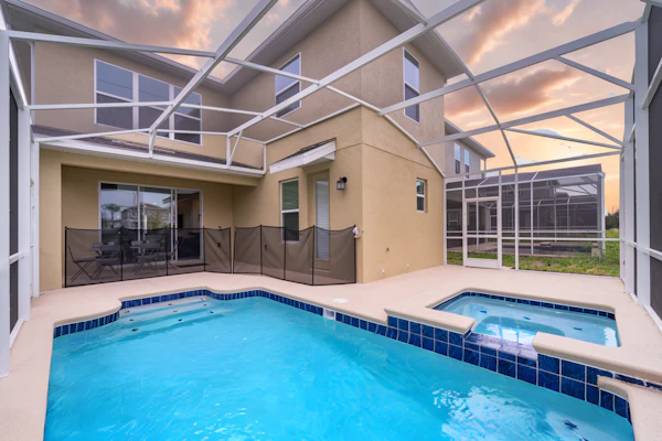 Champions Gate 5BR w/ Pool, Sleeps 12