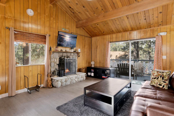 Sweet Cabin Gateway | Cozy Big Bear Retreat Minutes From Adventure