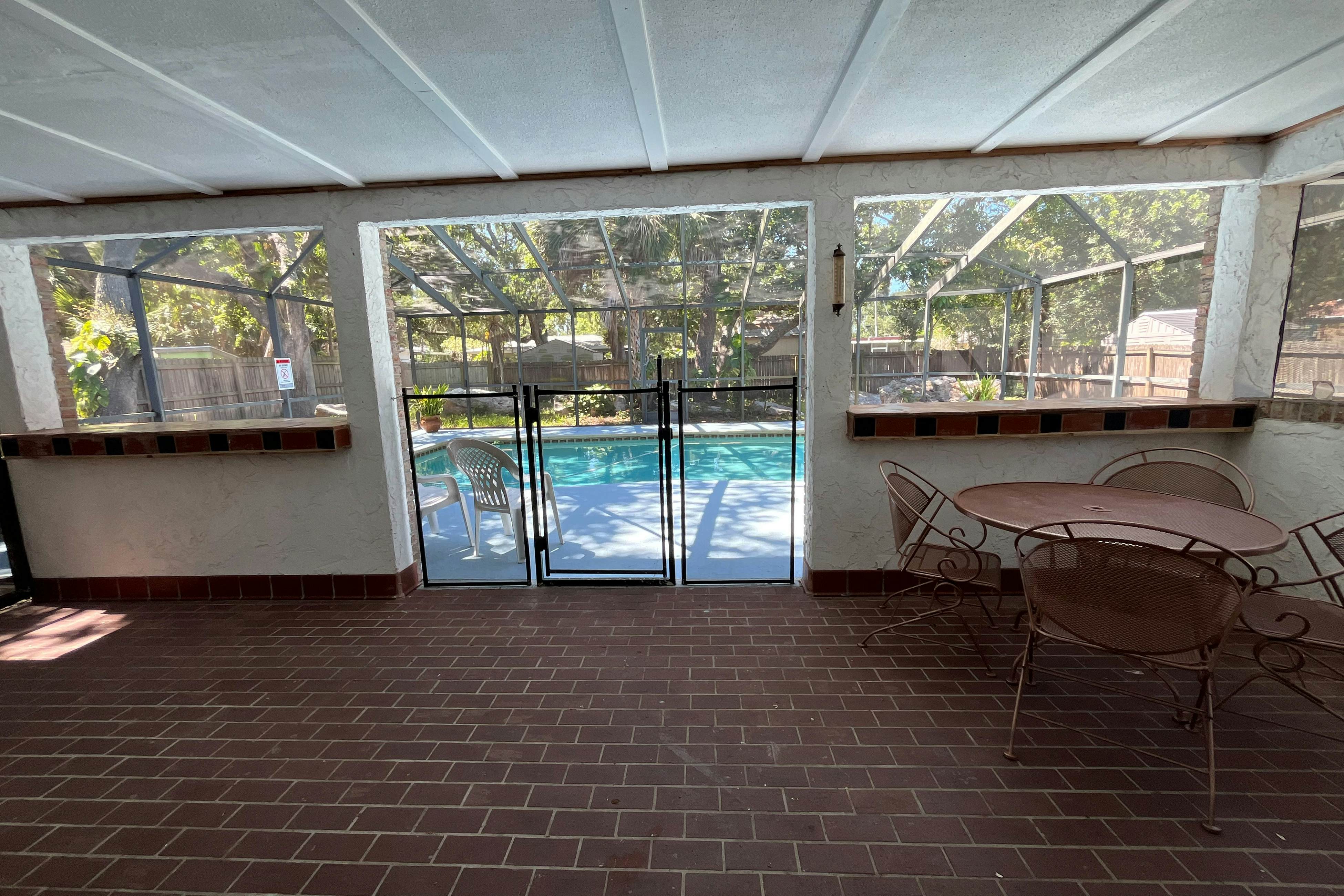 Home near the beach with private pool, enclosed patio, & W/D