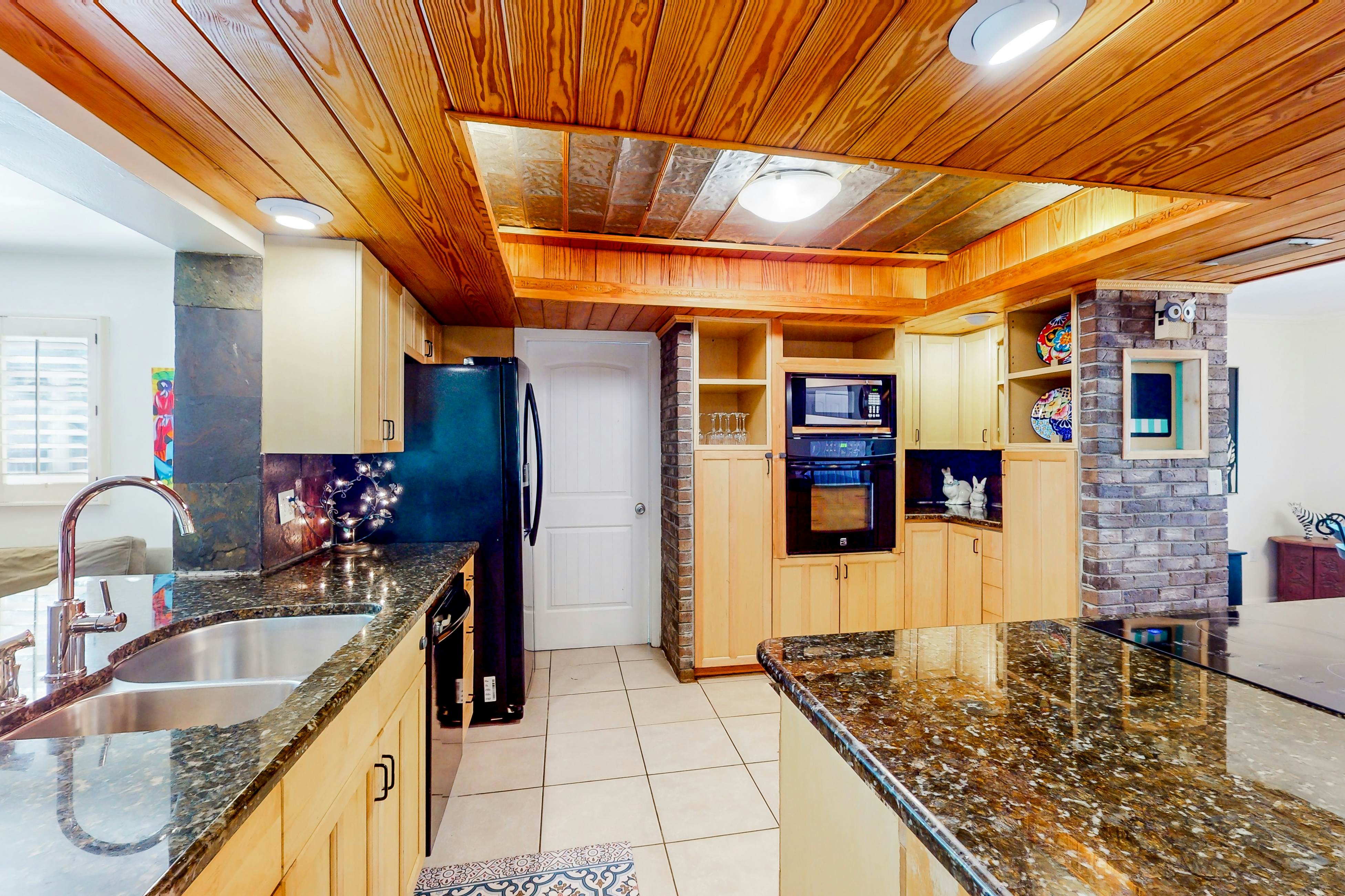 Home near the beach with private pool, enclosed patio, & W/D