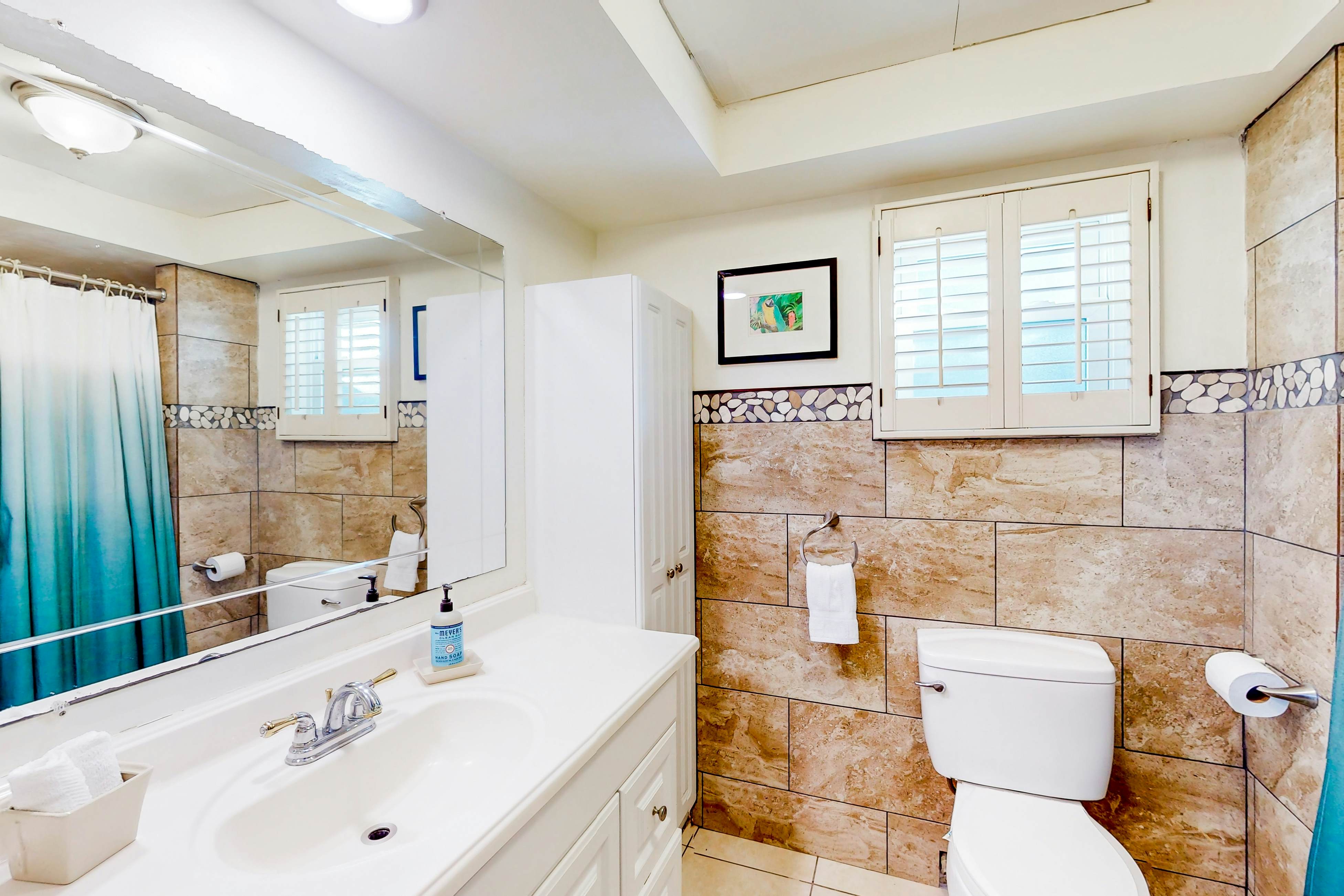 Home near the beach with private pool, enclosed patio, & W/D