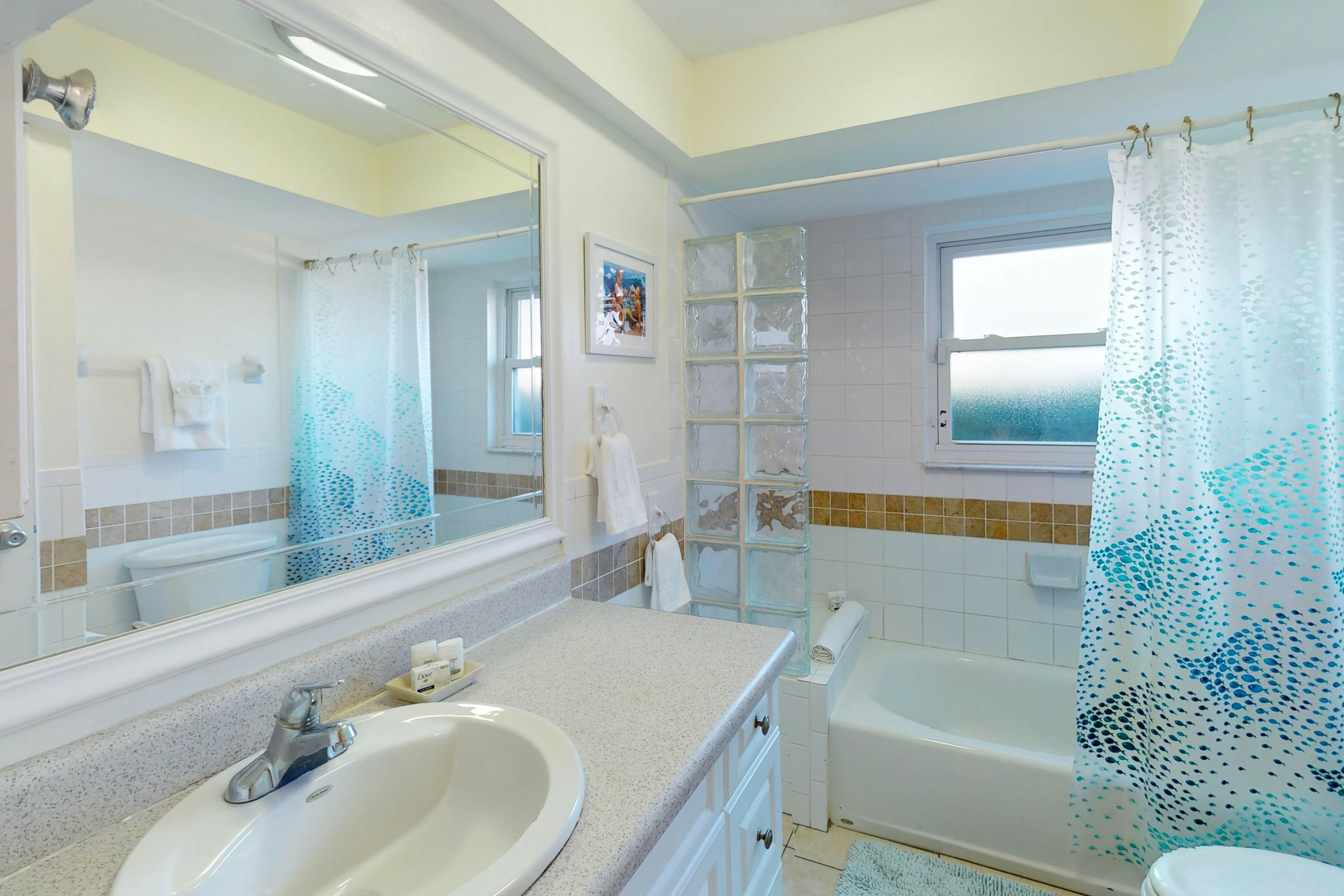 Home near the beach with private pool, enclosed patio, & W/D