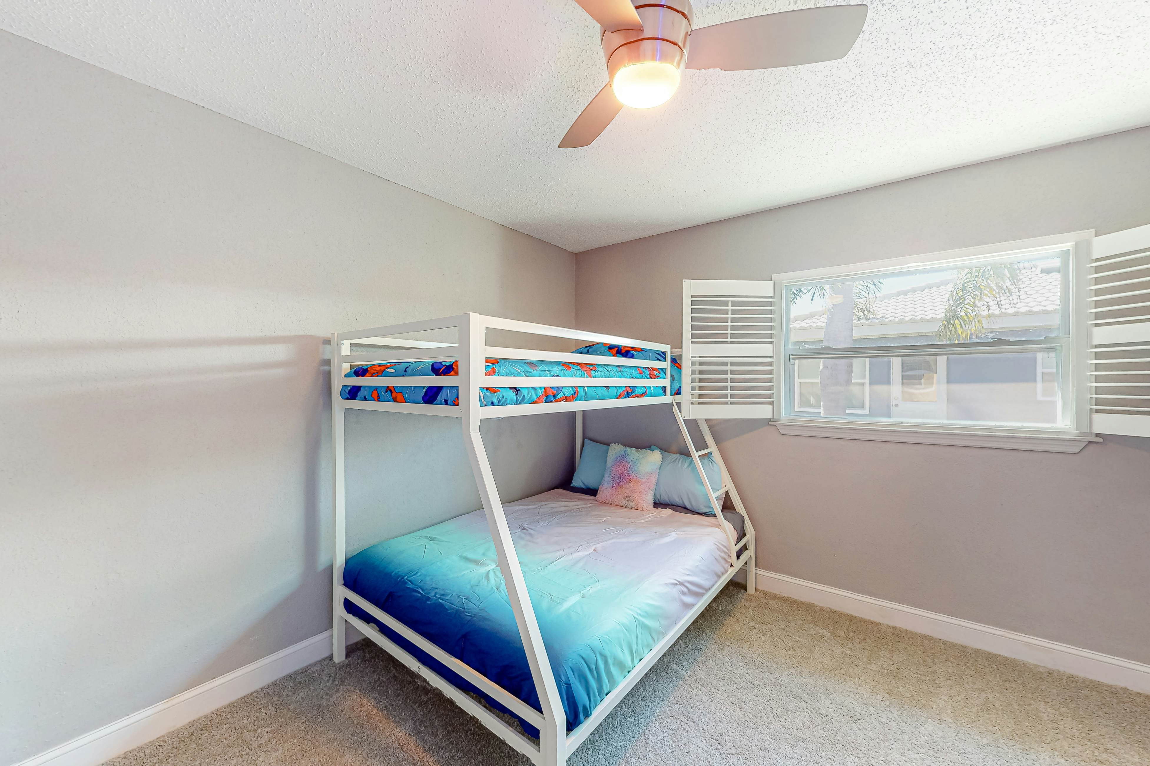 Dog-friendly home near beaches with private pool, enclosed backyard, grill, W/D