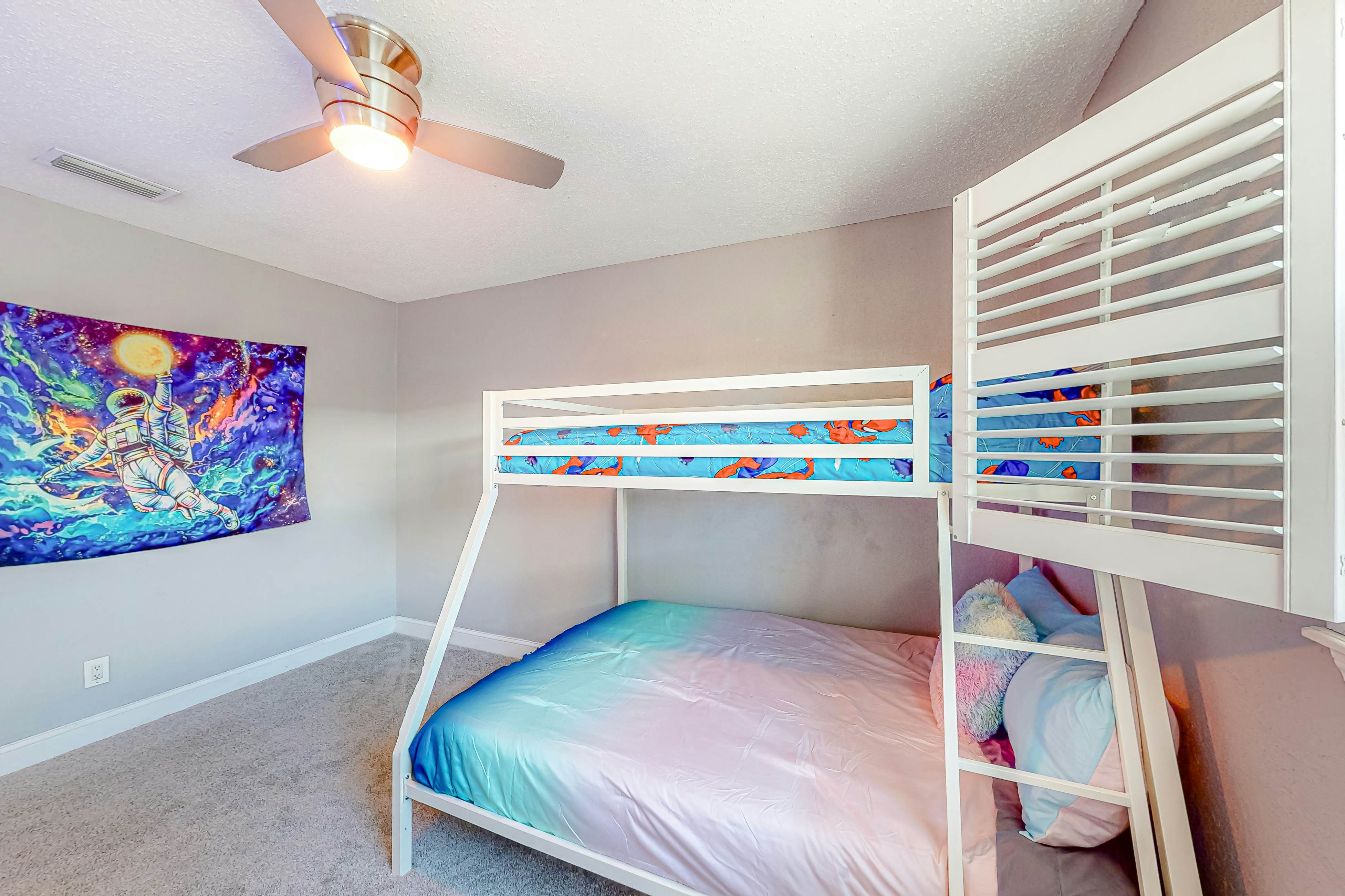 Dog-friendly home near beaches with private pool, enclosed backyard, grill, W/D