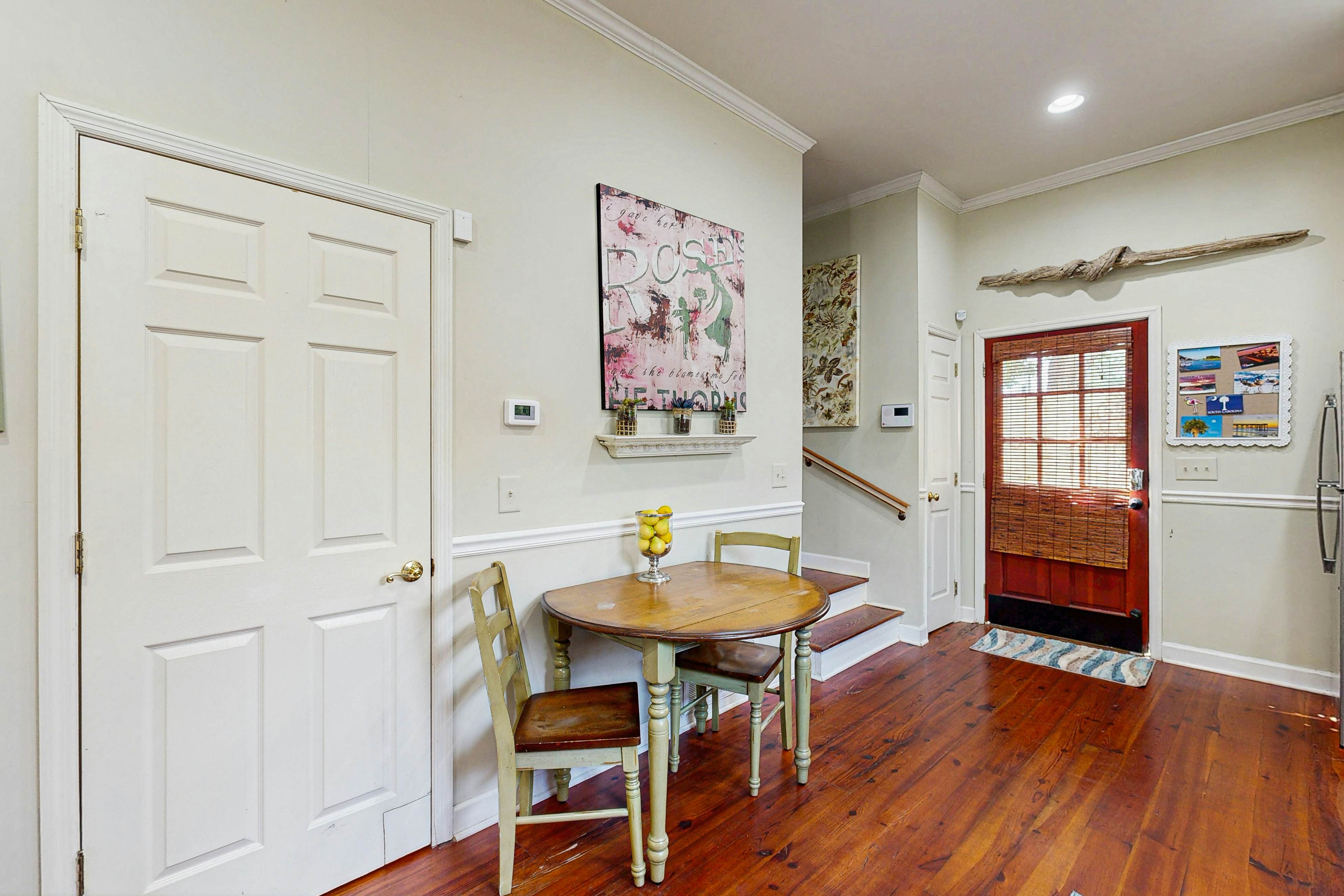 North Central, 30-Day Rental Home w/Double Porches, Garden Patio, and Free WiFi