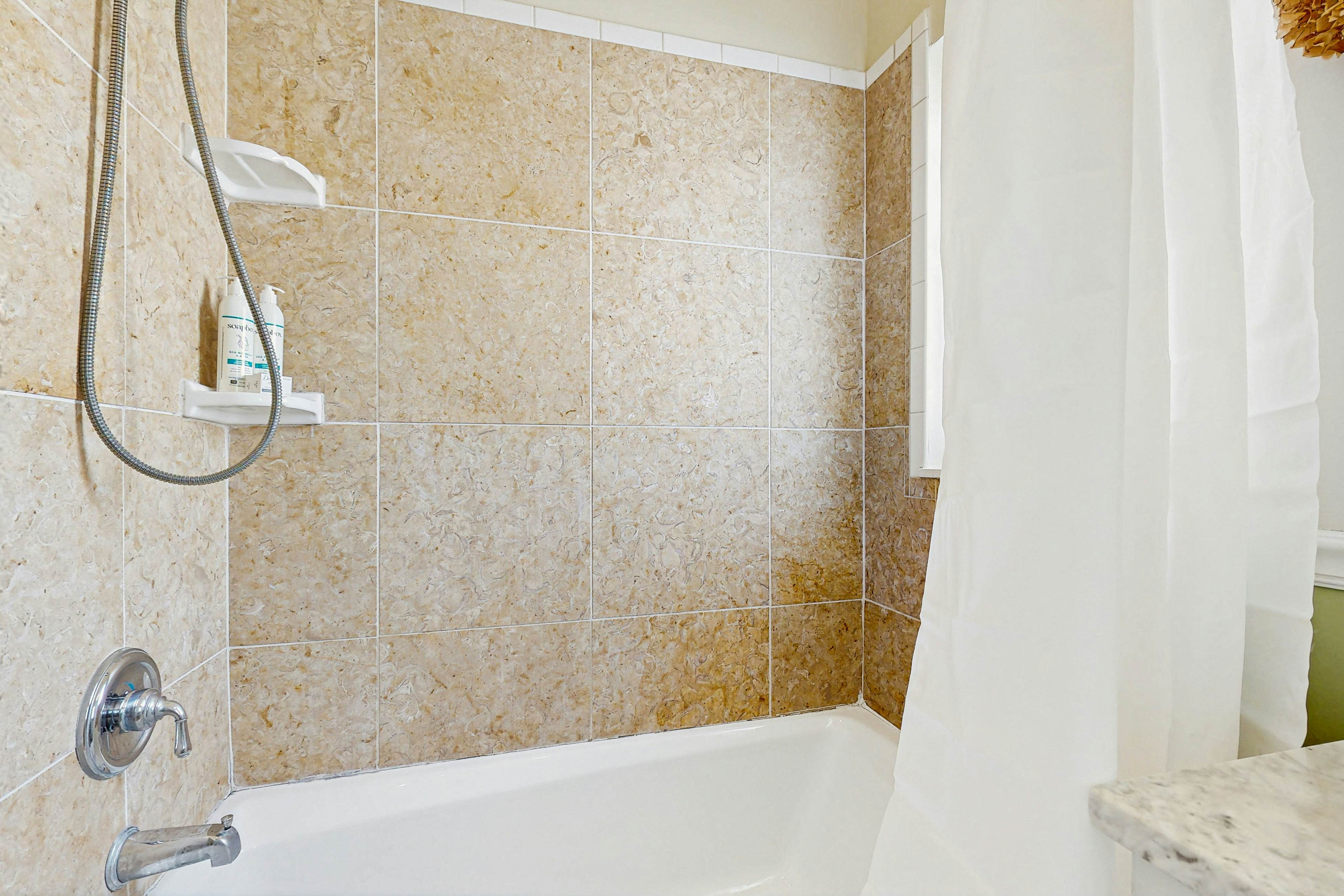 North Central, 30-Day Rental Home w/Double Porches, Garden Patio, and Free WiFi