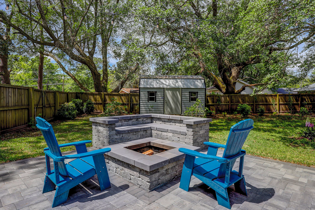 Stylish, Dog-Friendly, 30-Day Rental House w/Free WiFi, W/D, and Furnished Patio