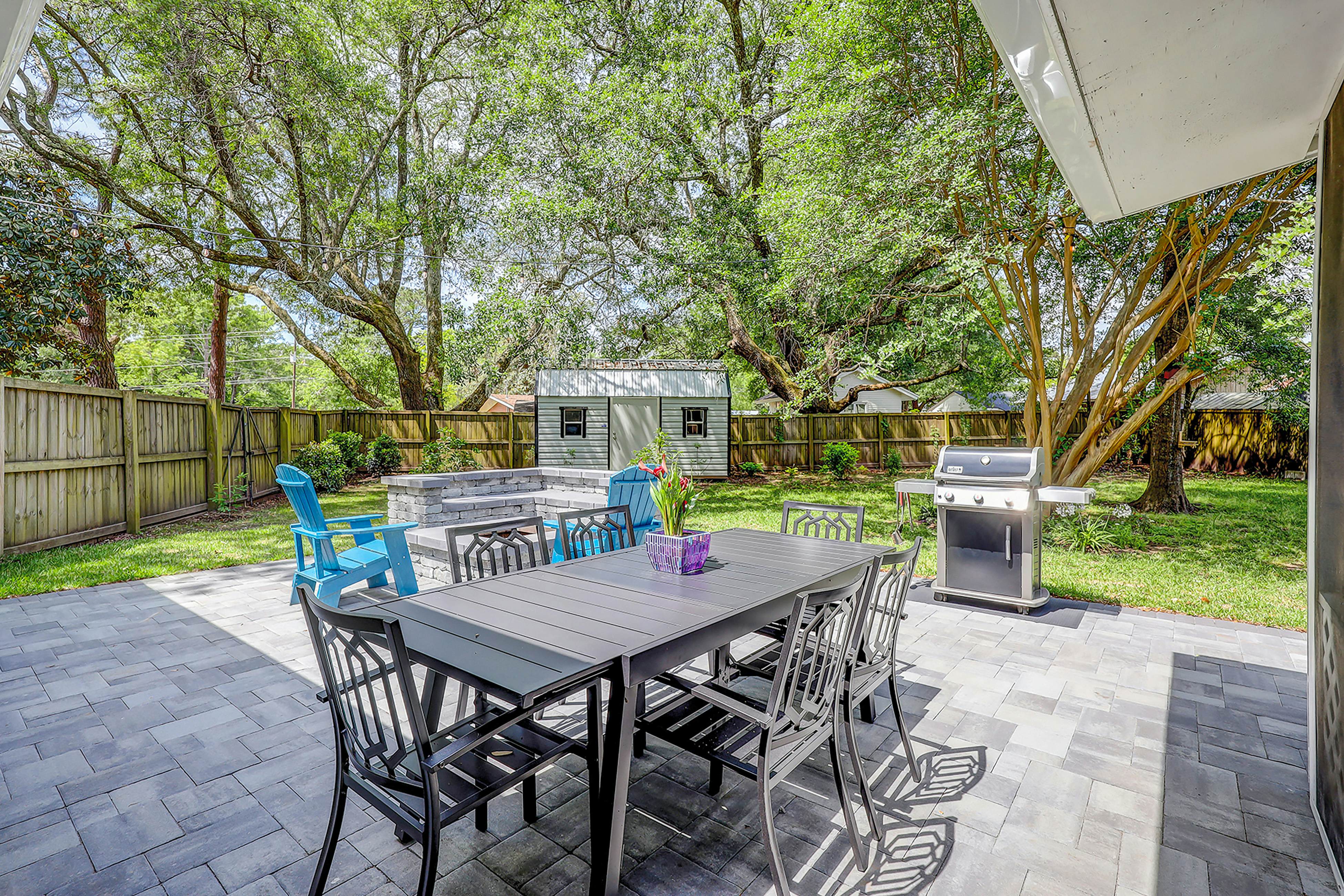 Stylish, Dog-Friendly, 30-Day Rental House w/Free WiFi, W/D, and Furnished Patio