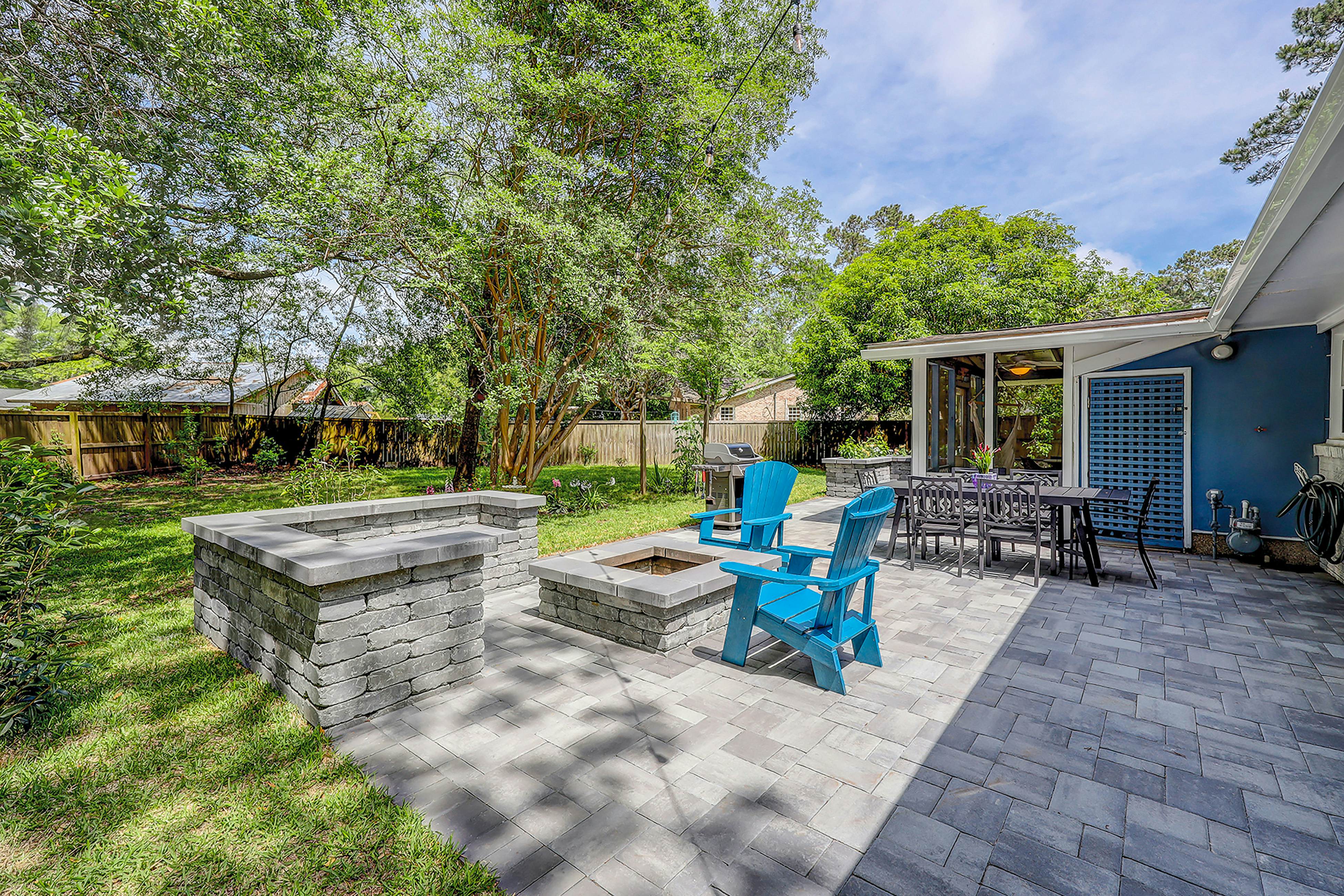 Stylish, Dog-Friendly, 30-Day Rental House w/Free WiFi, W/D, and Furnished Patio