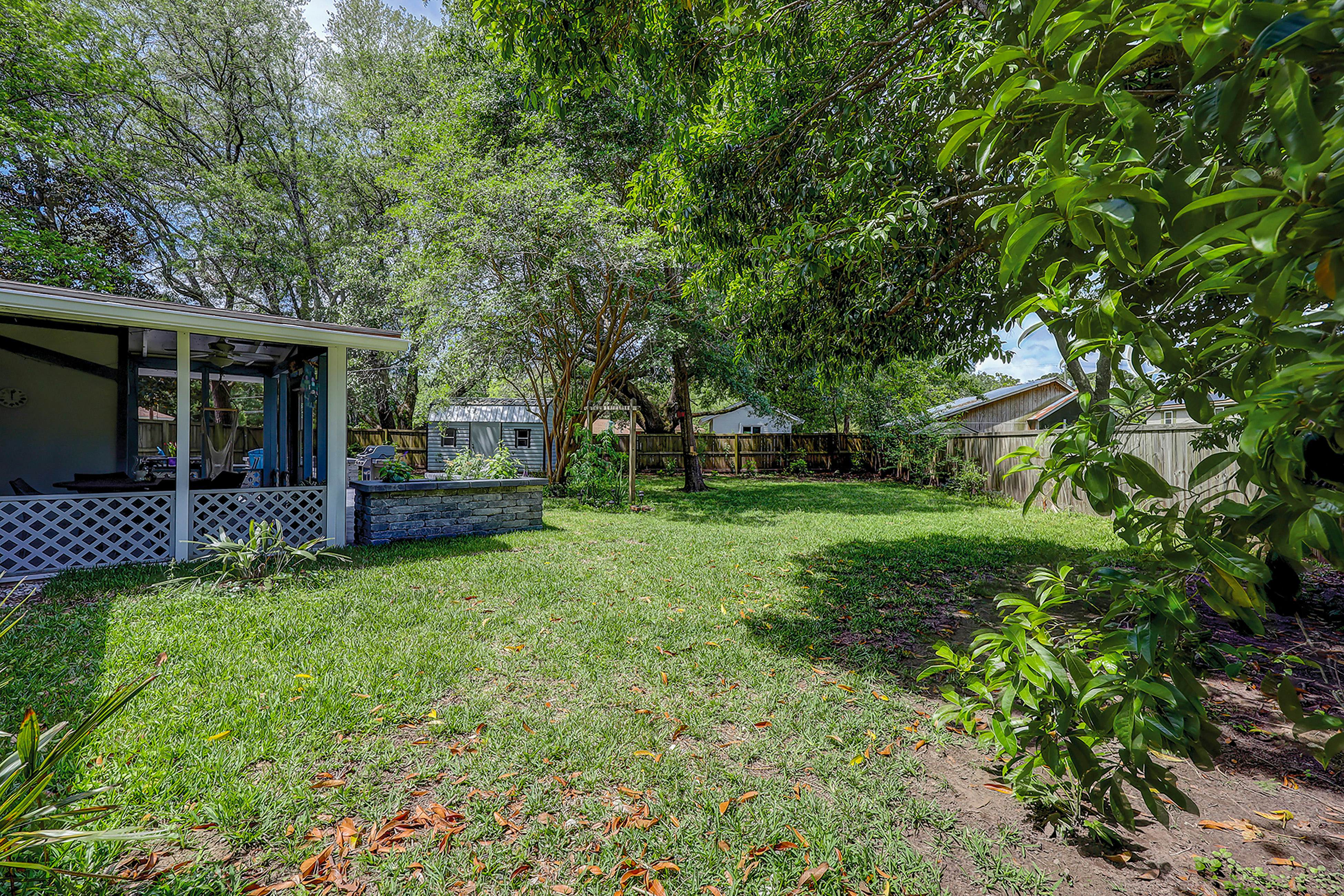 Stylish, Dog-Friendly, 30-Day Rental House w/Free WiFi, W/D, and Furnished Patio