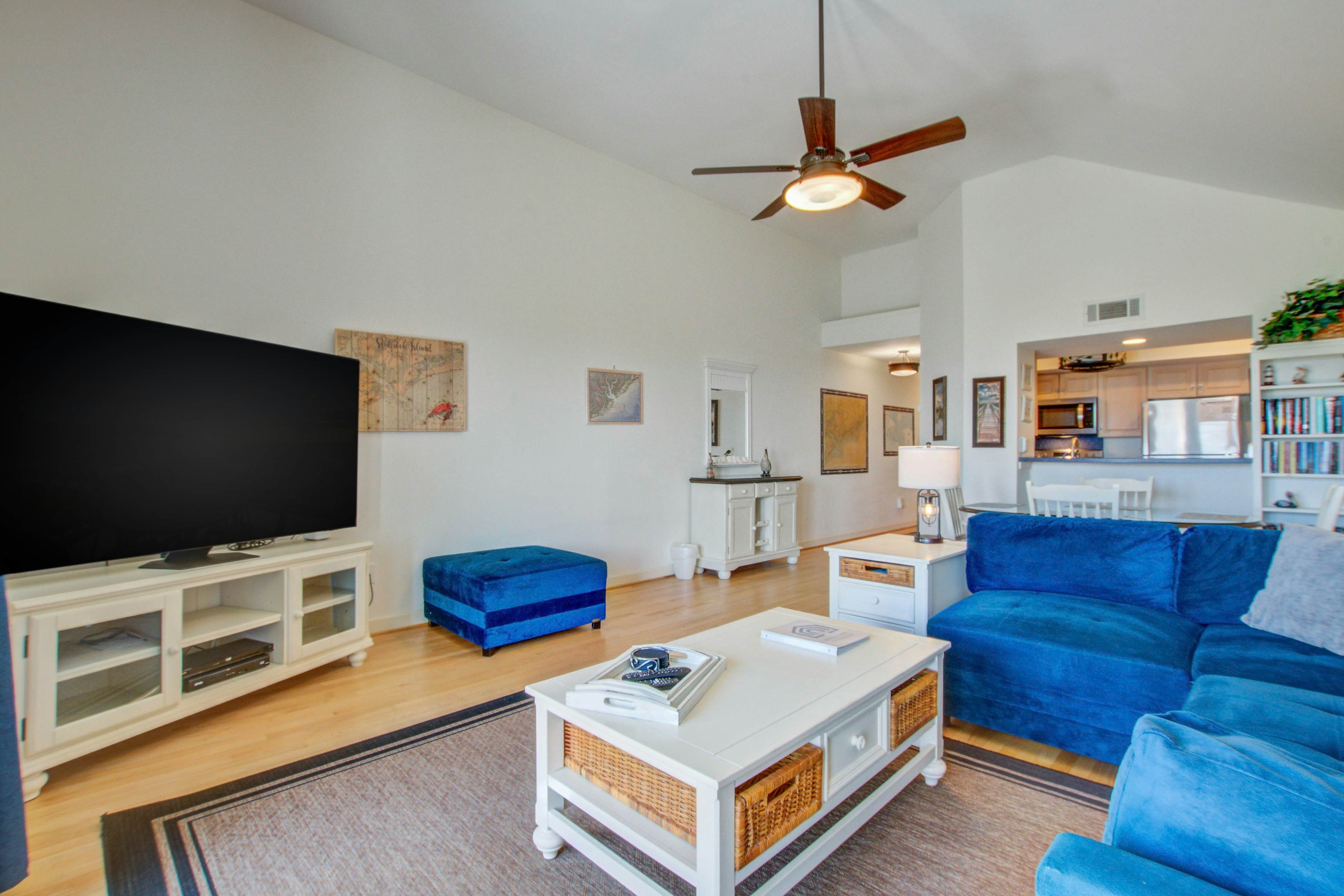 Beachfront villa with dolphin viewing deck, shared pools, tennis, golf & more