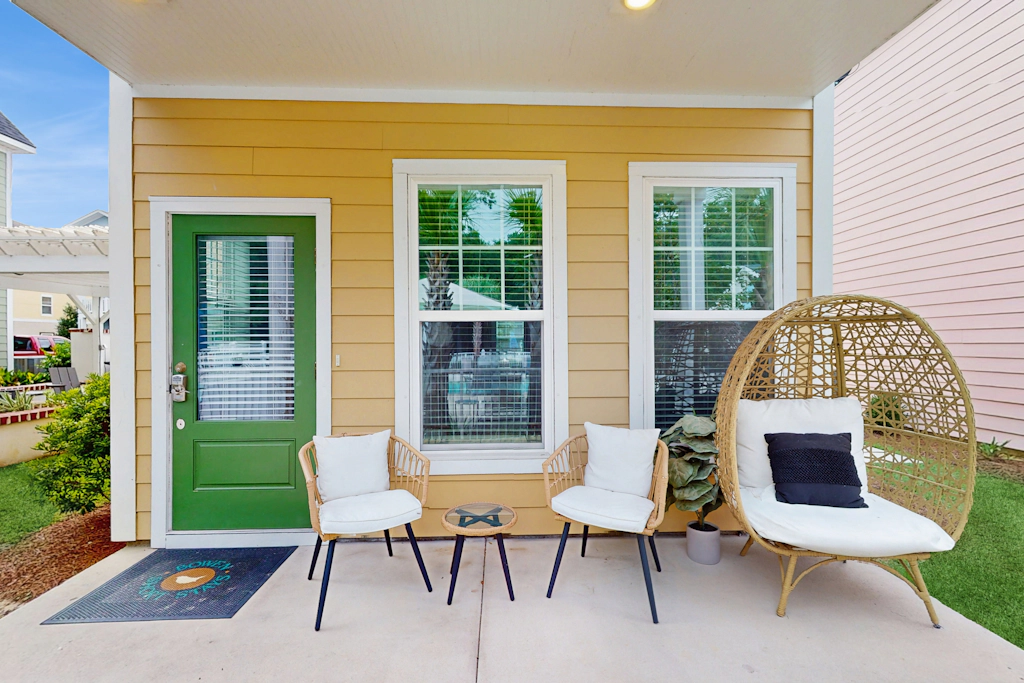 Modern 3BR Cottage in Pet Friendly Luxury Resort w/ Pool