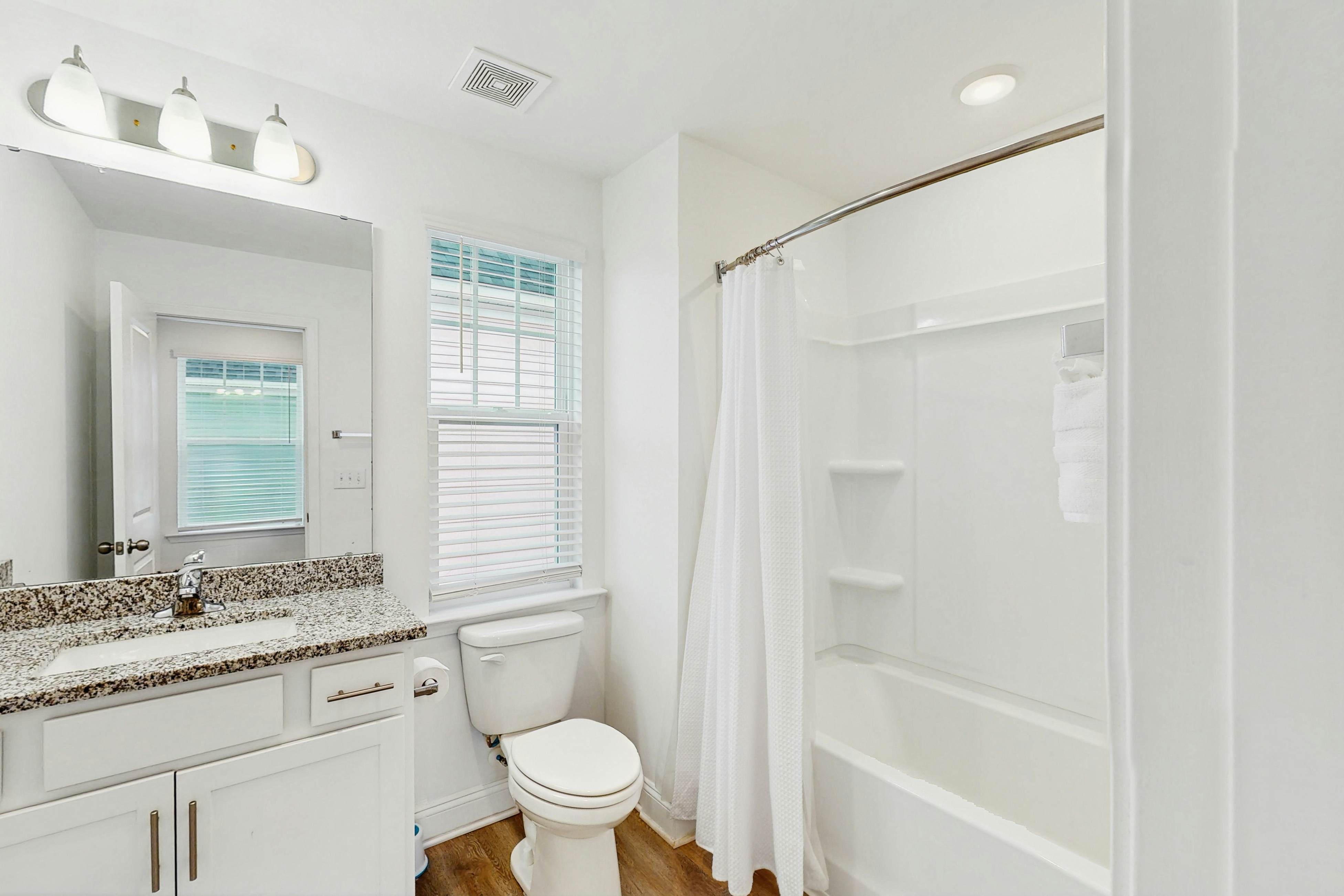 Modern 3BR Cottage in Pet Friendly Luxury Resort w/ Pool