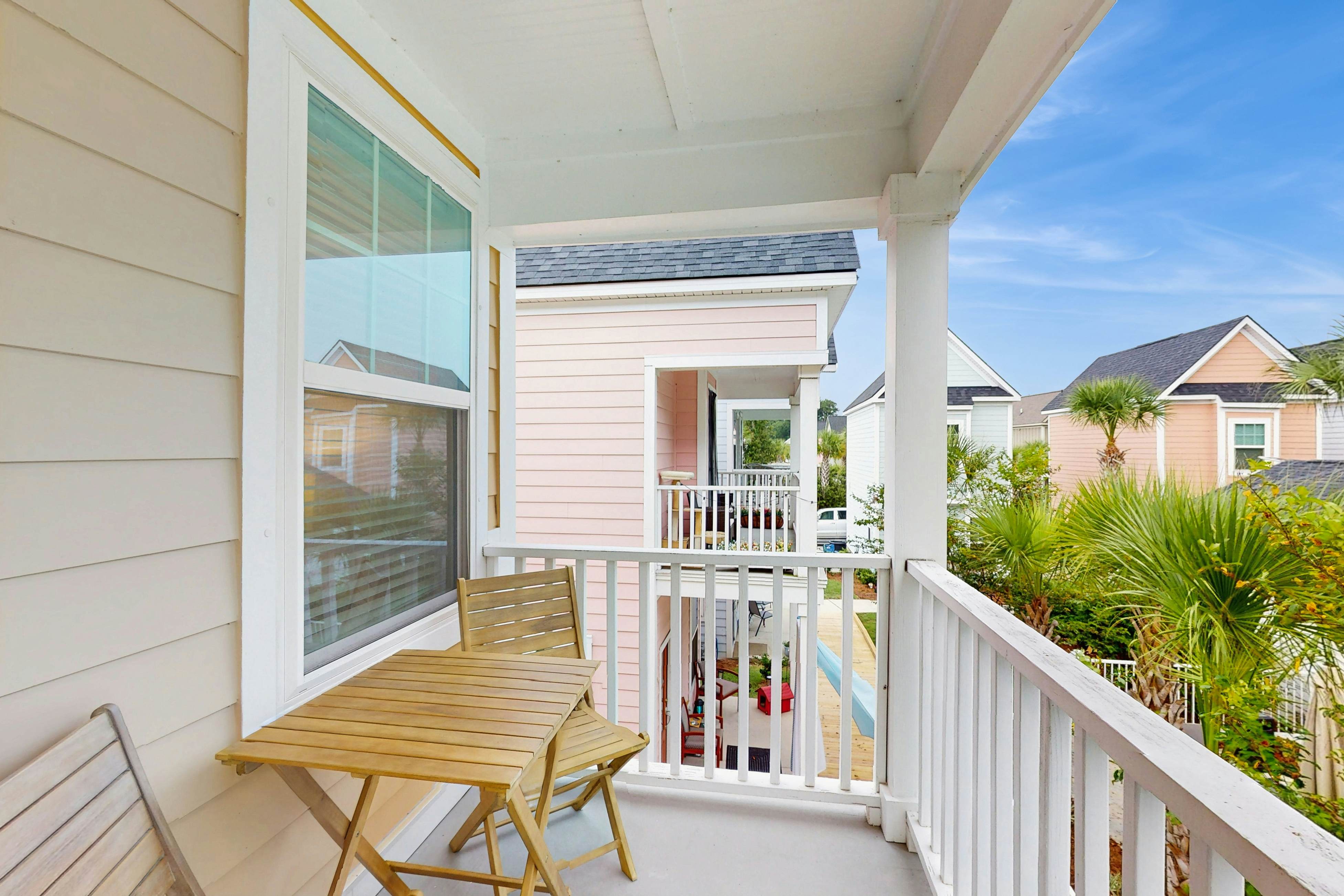 Modern 3BR Cottage in Pet Friendly Luxury Resort w/ Pool