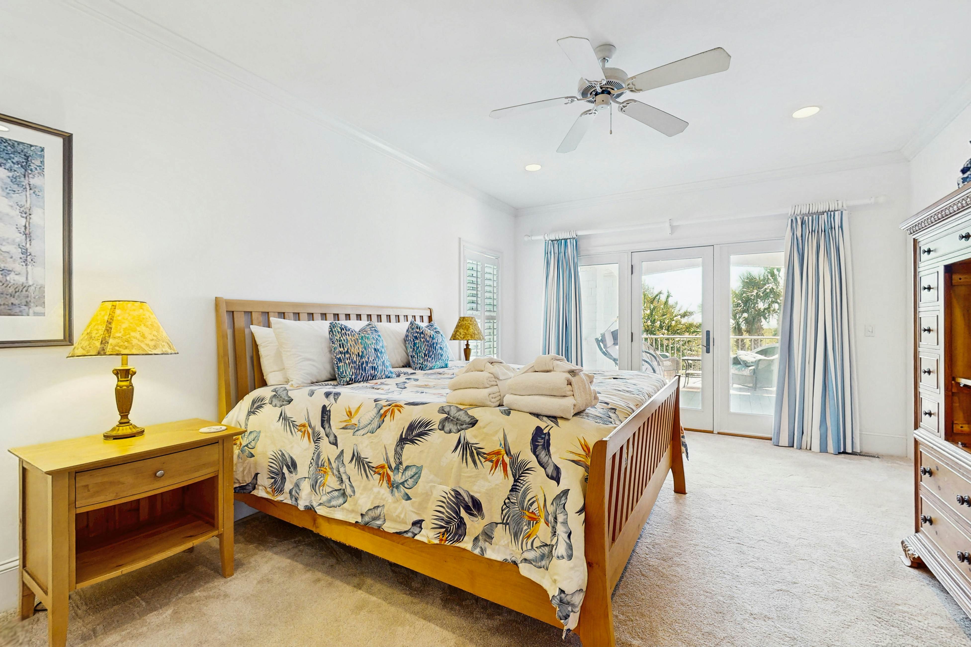 Gorgeous home with panoramic ocean views, private pool, & hot tub