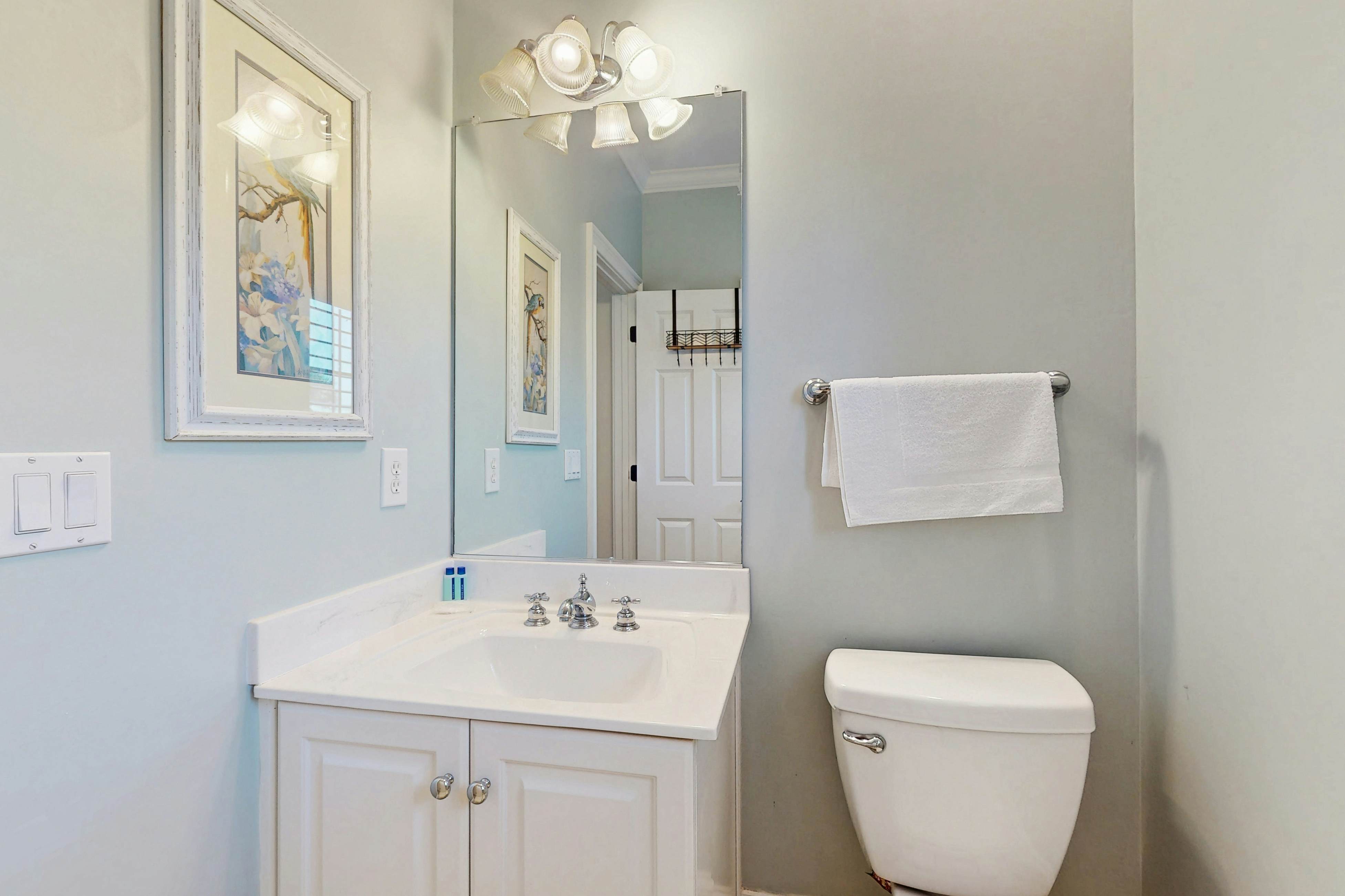 Gorgeous home with panoramic ocean views, private pool, & hot tub