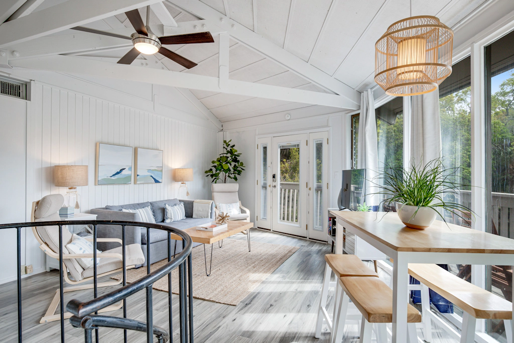 Lakefront home with lagoon view, deck & AC - close to beach, golf, & pools