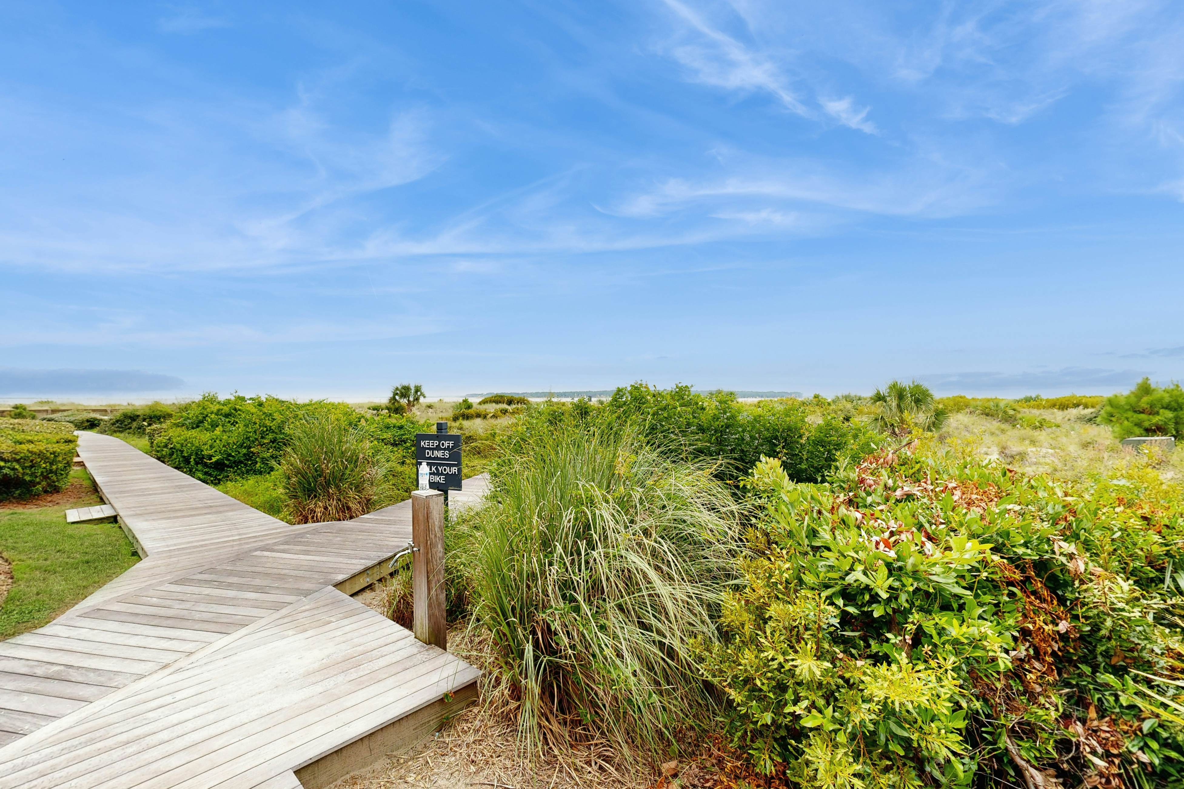 Condo with sunset views, with ocean/inlet views - walk to the Beach Club