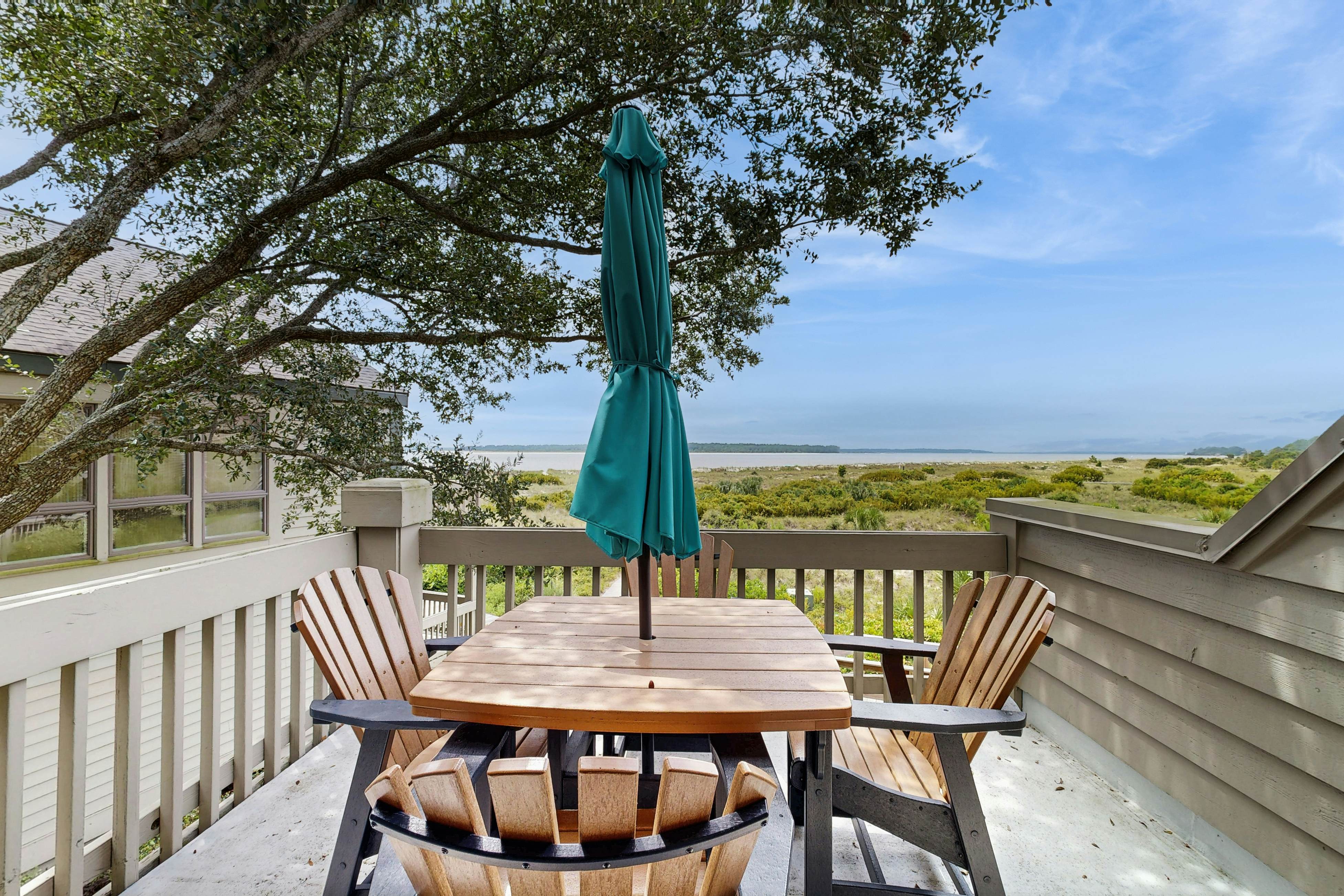 Condo with sunset views, with ocean/inlet views - walk to the Beach Club
