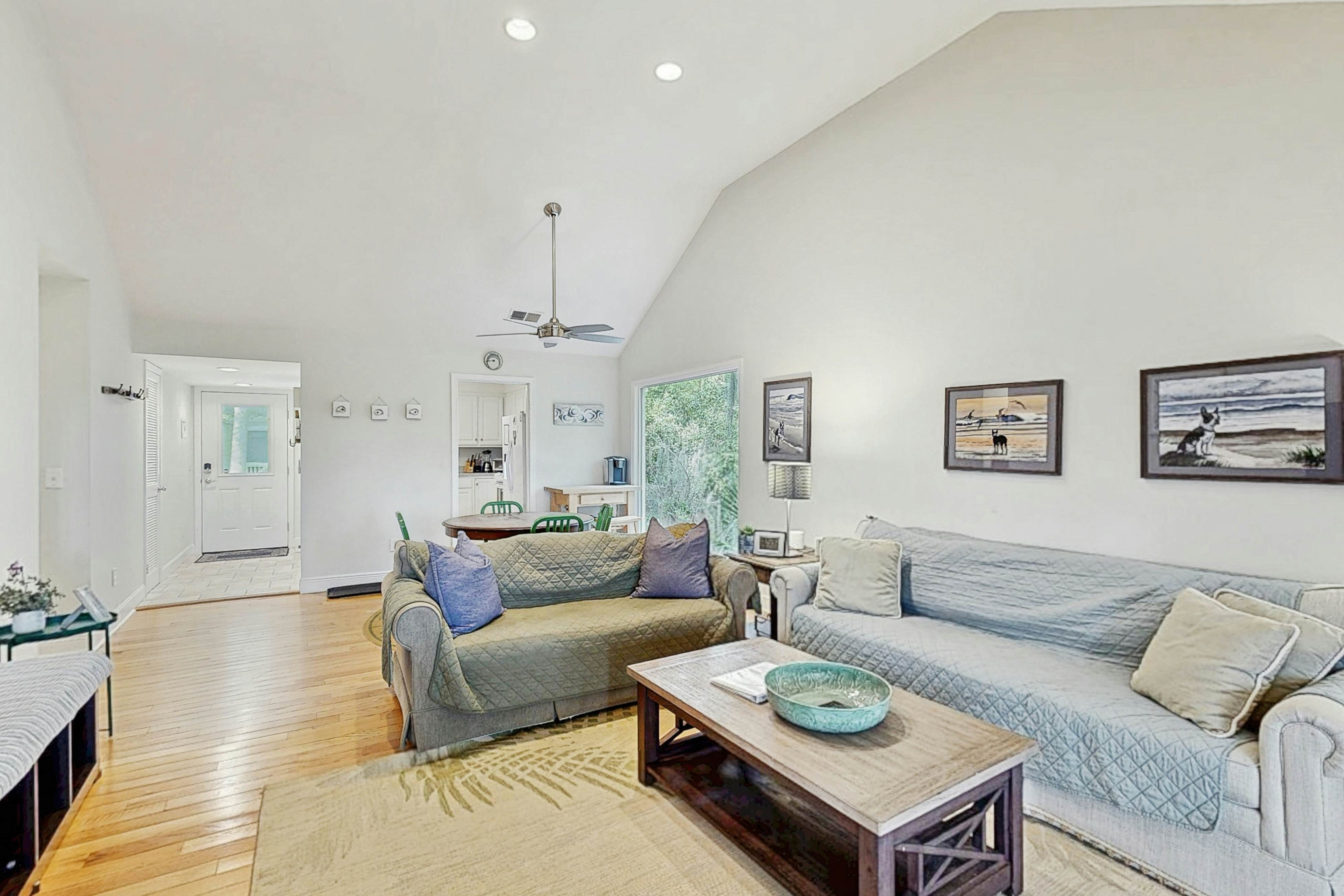 Private, Dog-Friendly Villa w/ Free WiFi, Shared Pools, Tennis, & Golf