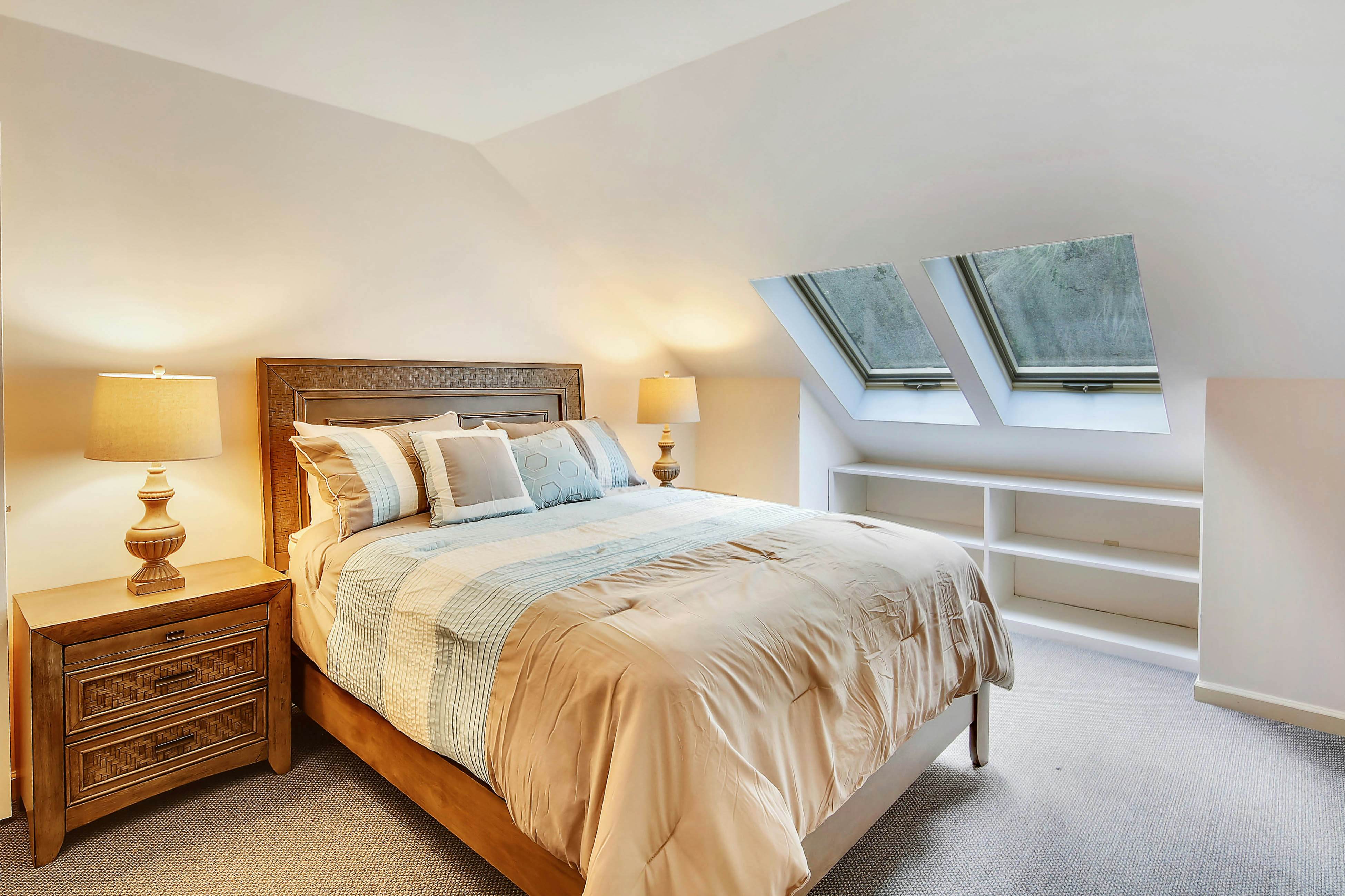 Dog-friendly home with large deck, on-site pools, tennis & Beach Club