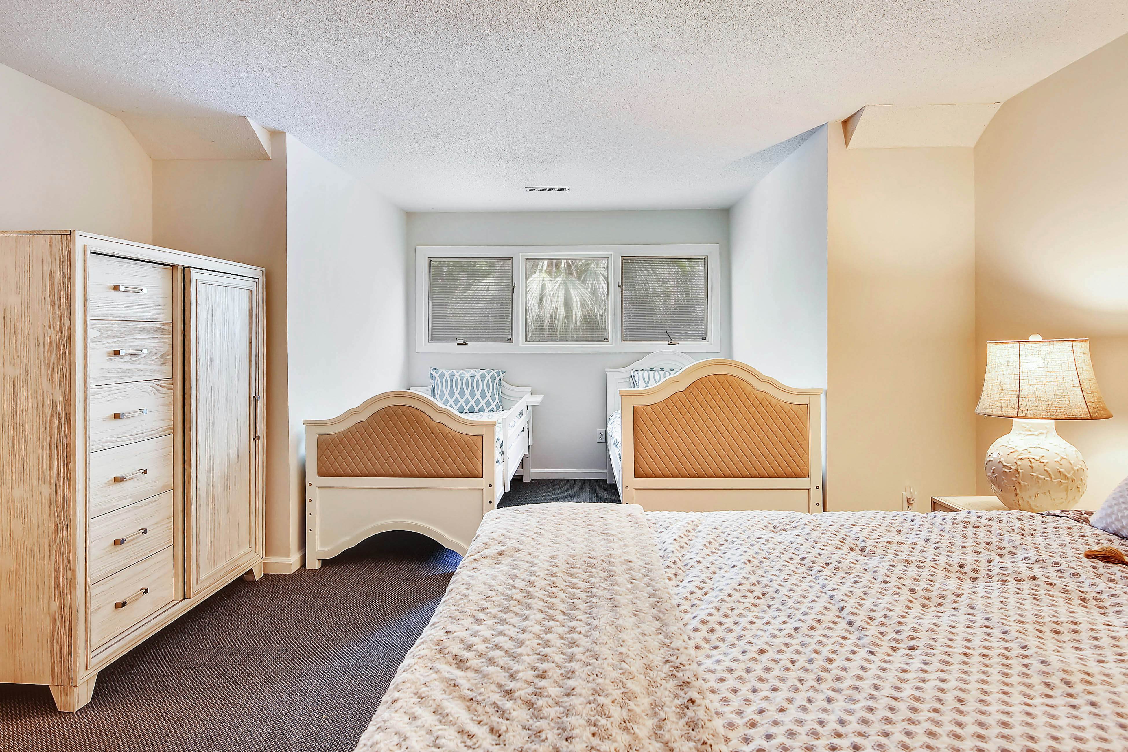 Dog-friendly home with large deck, on-site pools, tennis & Beach Club