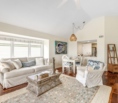 2nd floor villa with water views, lovely balcony & w/d - walk to Beach Club