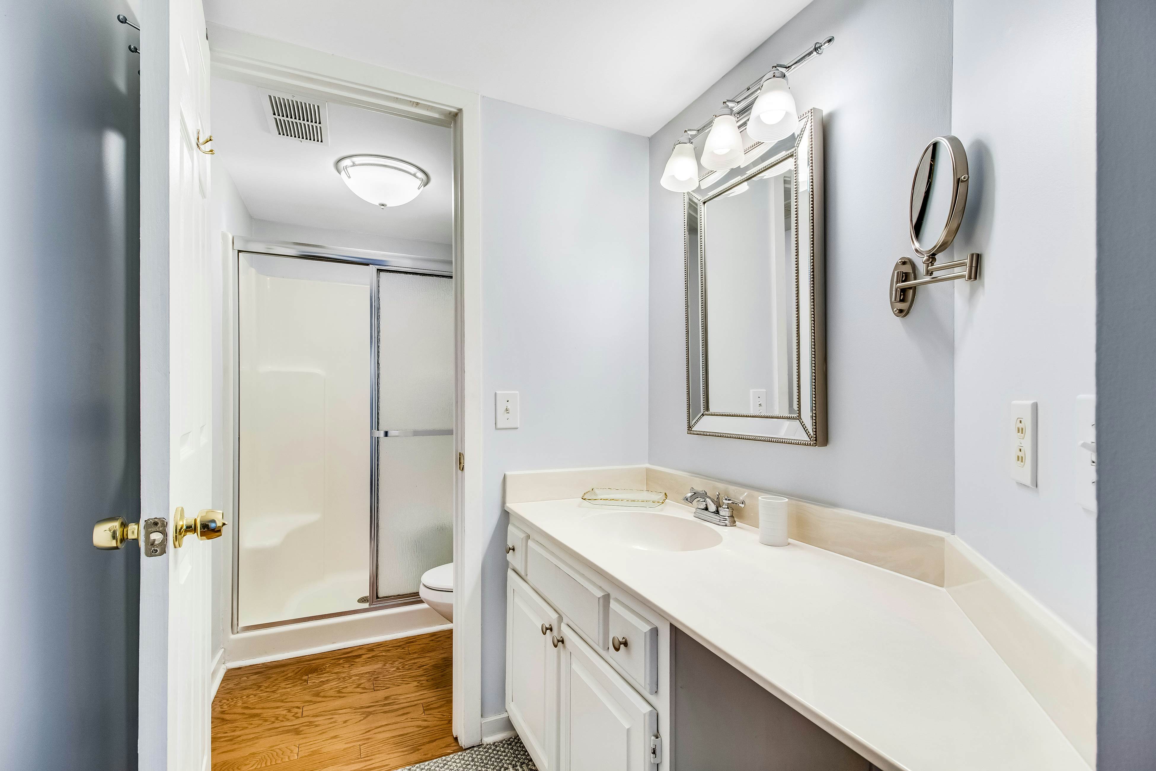 Three-level marsh-front villa with screened porch - walk to all amenities